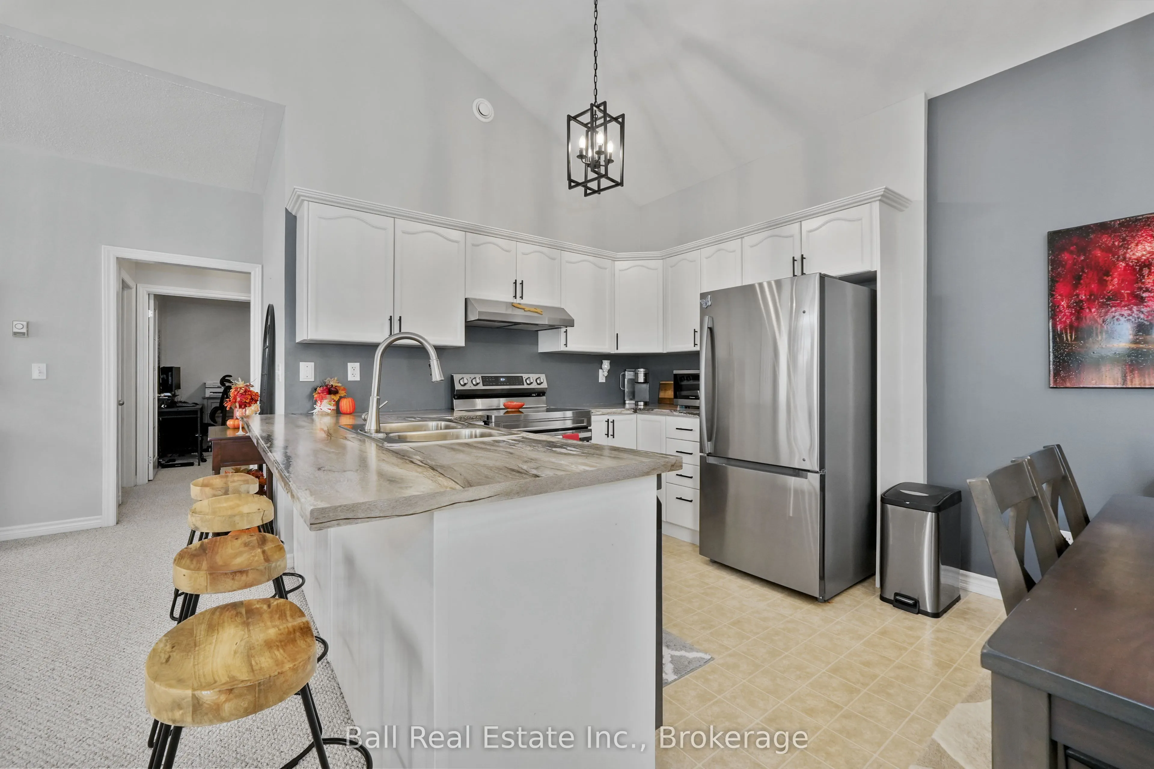 1055 Birchwood Trail #303