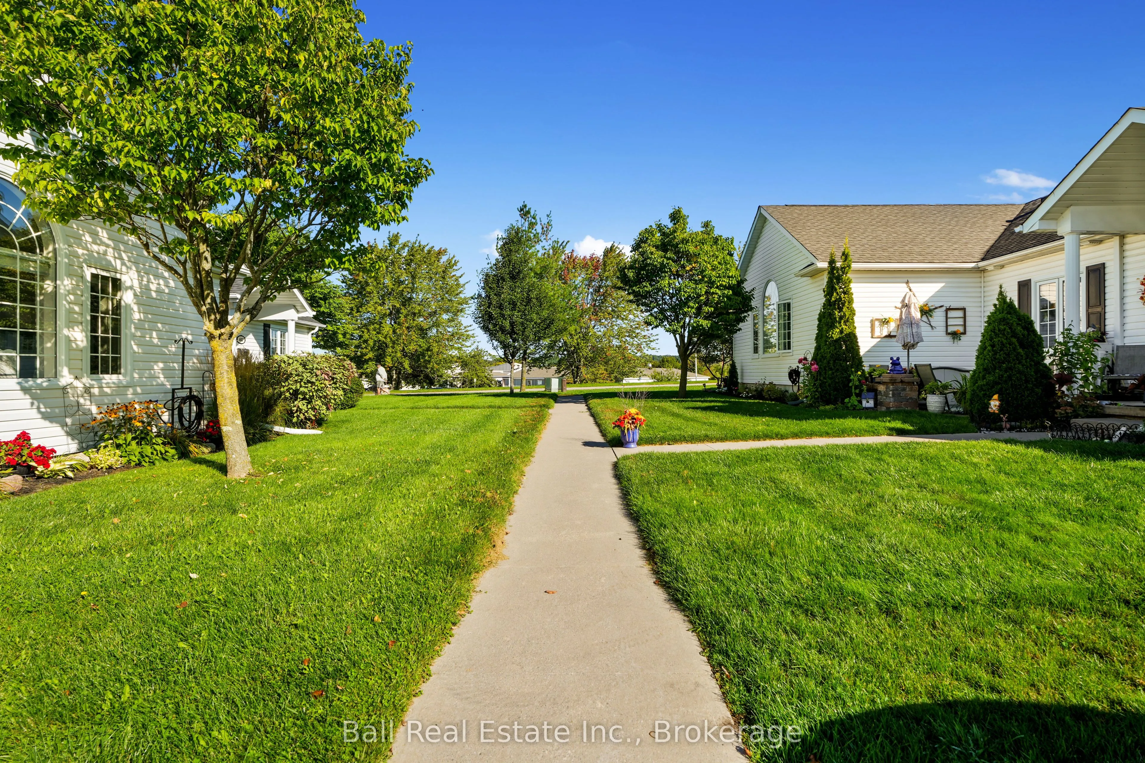 1055 Birchwood Trail #303