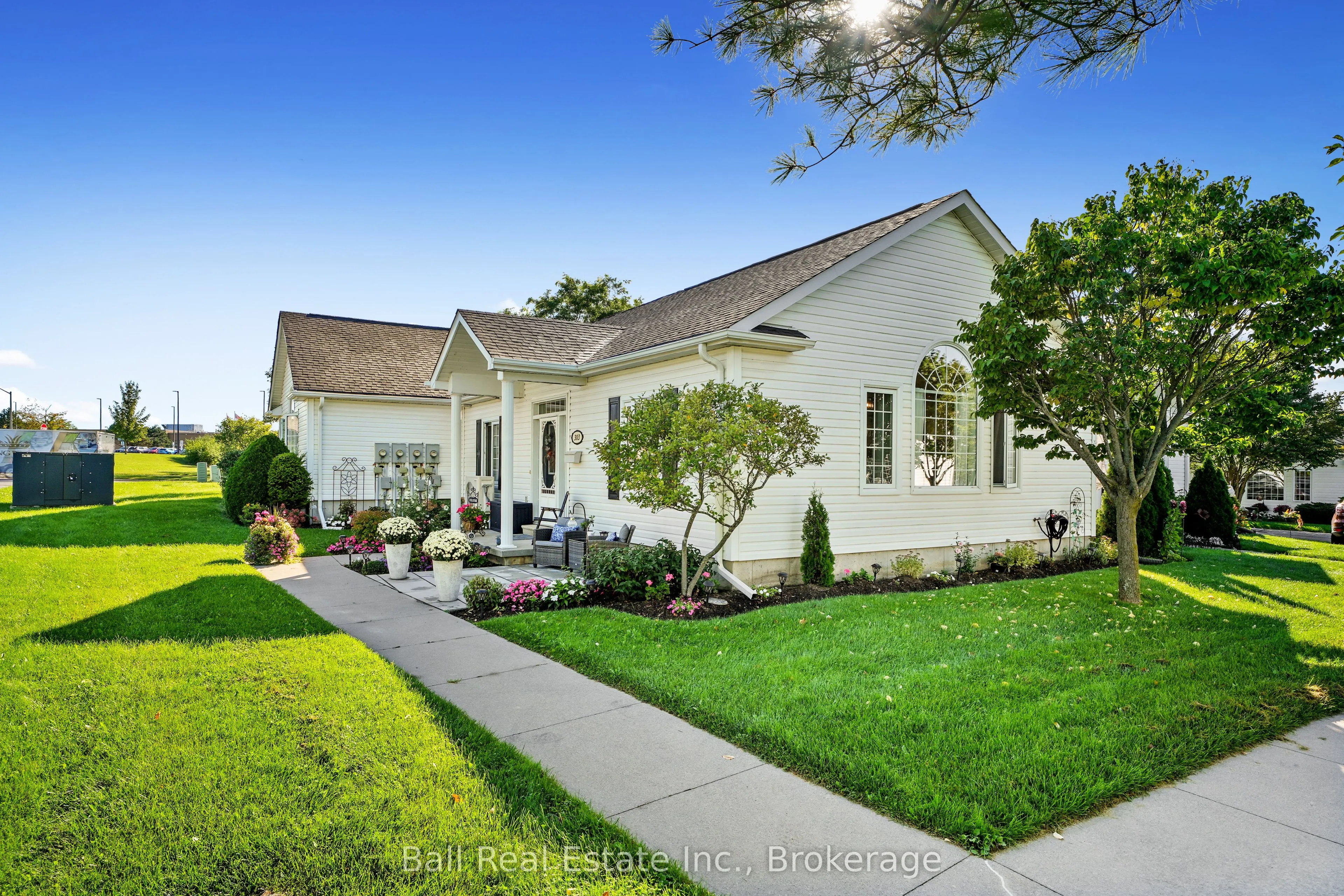 1055 Birchwood Trail #303