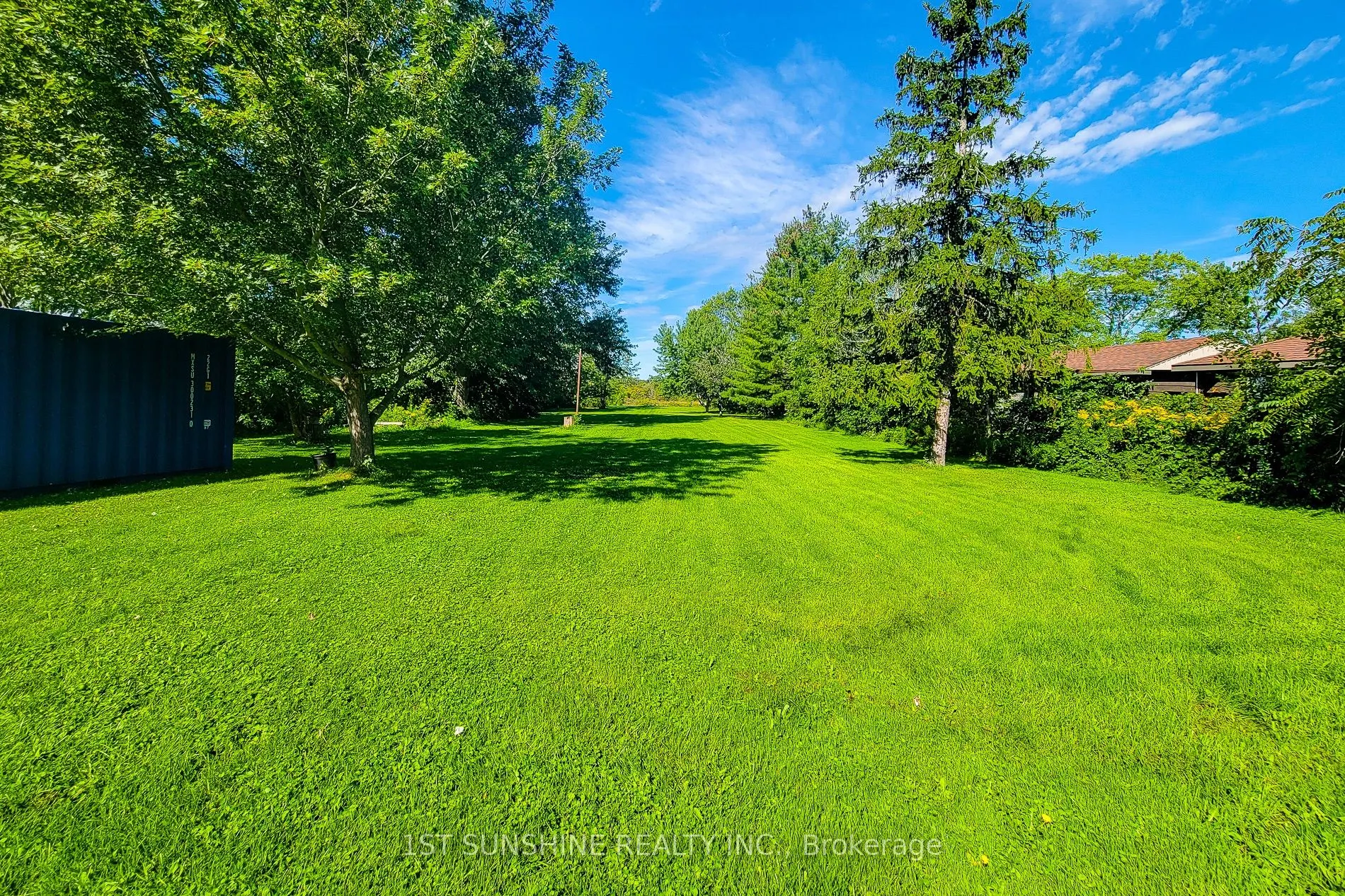 306 RIVERSIDE Drive