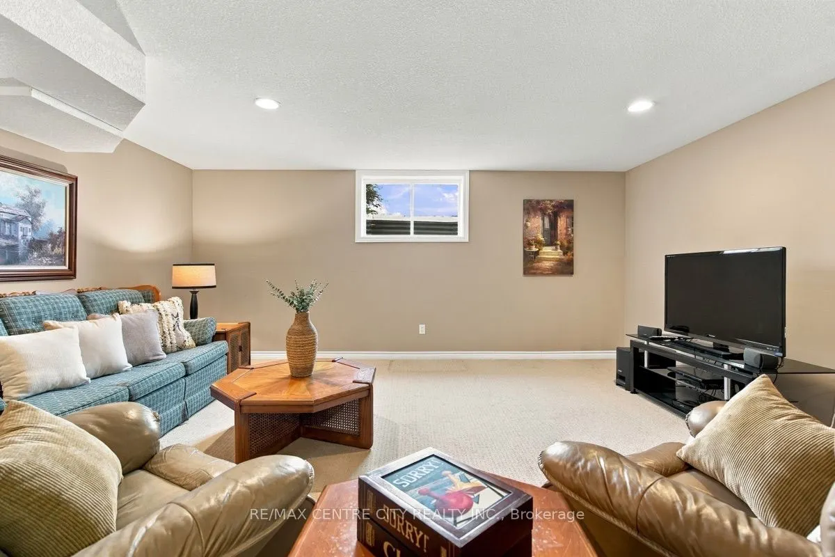 68 Willow Ridge Road