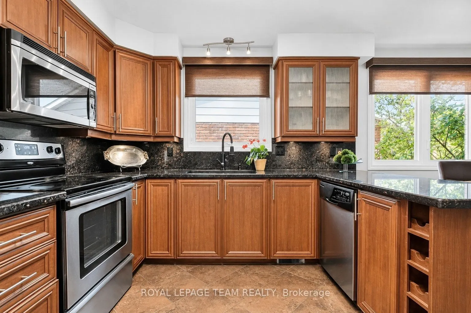 61 Amberwood Crescent