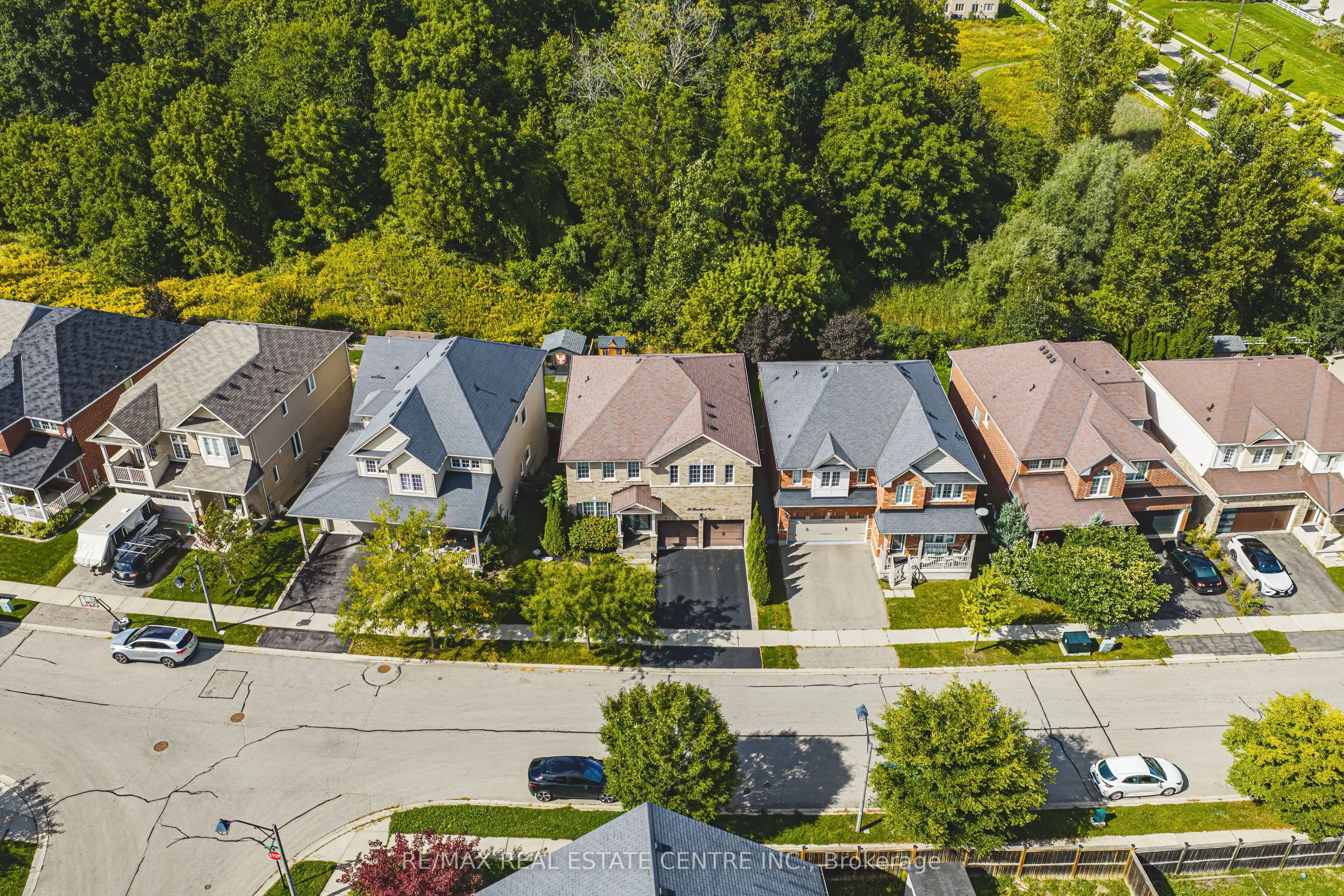 37 Lambert Crescent