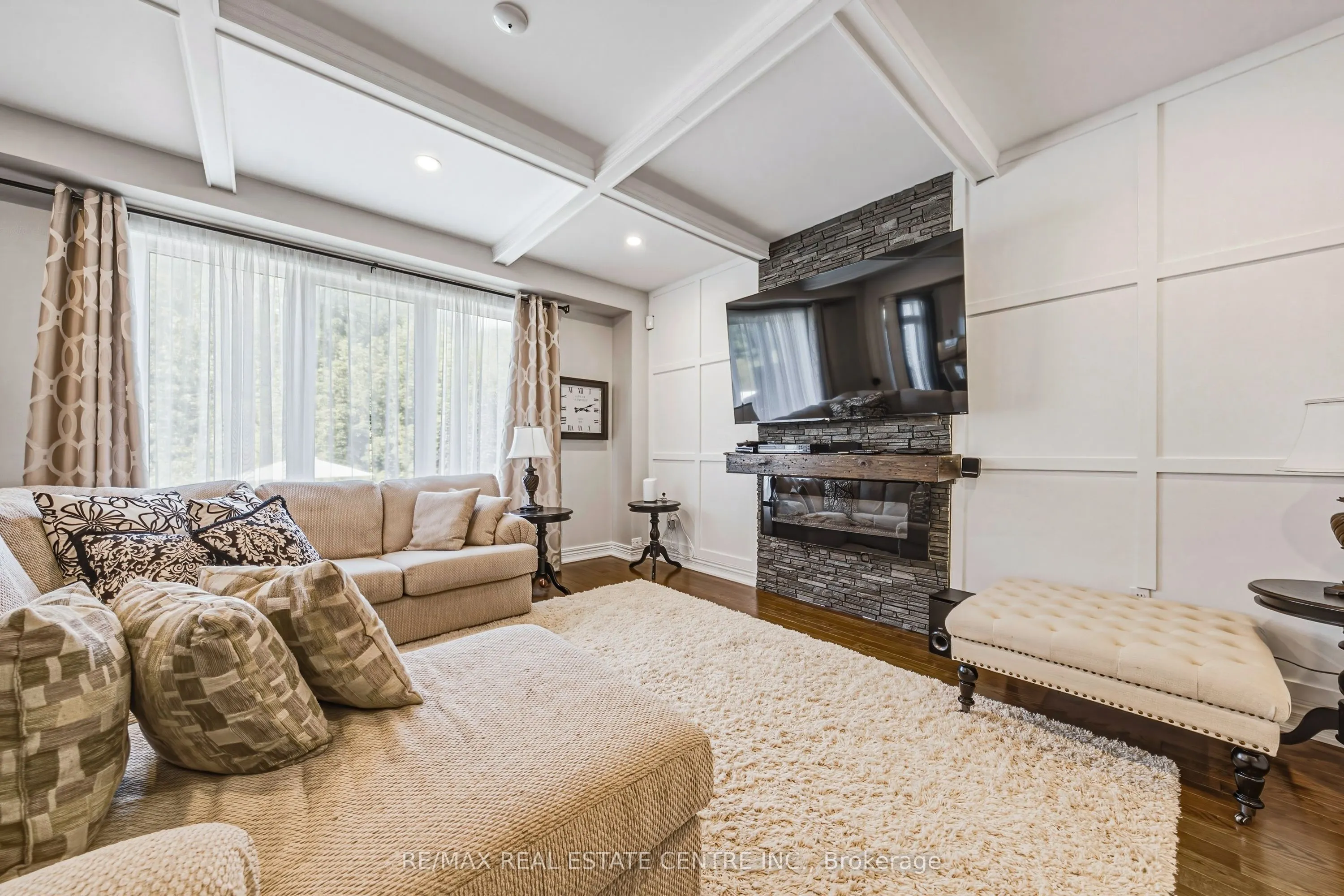 37 Lambert Crescent