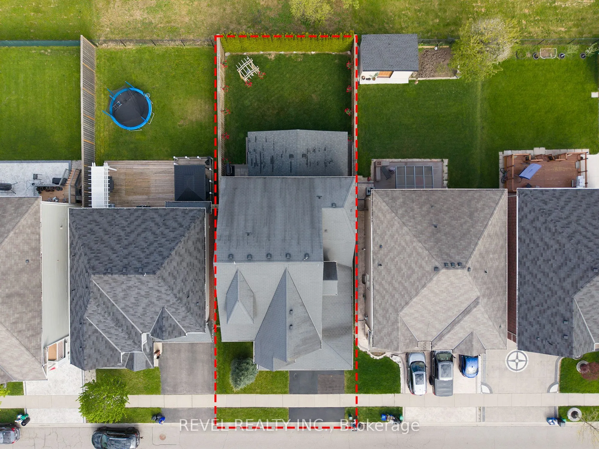 10 Bisset Avenue