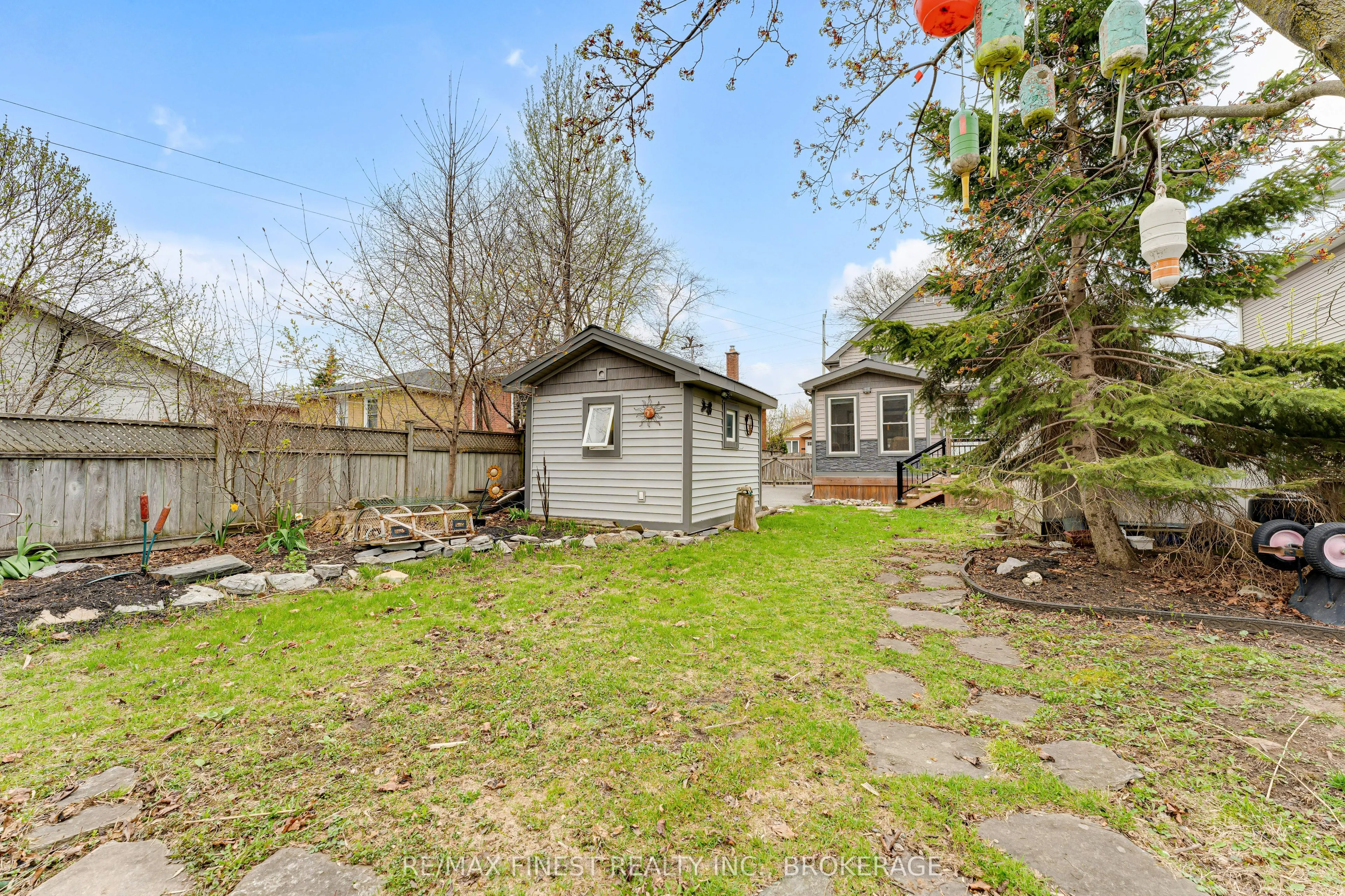 580 MacDonnell Street