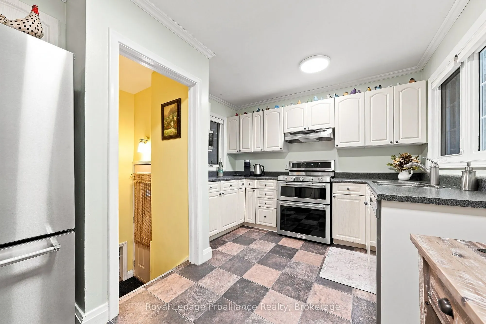 130 Hastings Drive