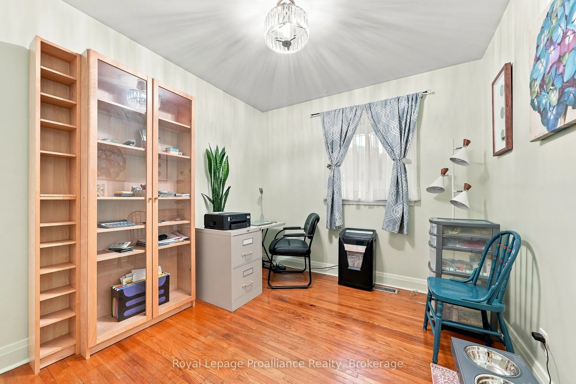 130 Hastings Drive
