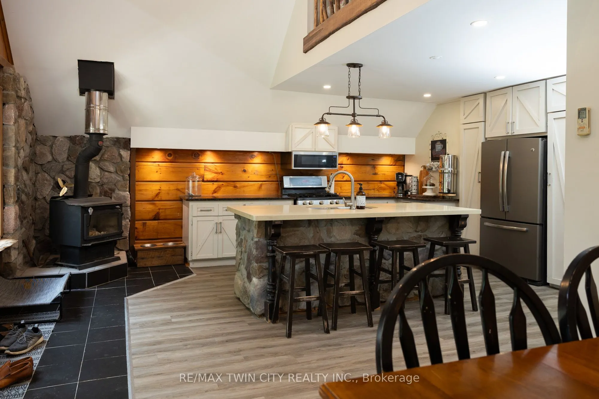 2605 WINDHAM EAST QUARTER LINE Road