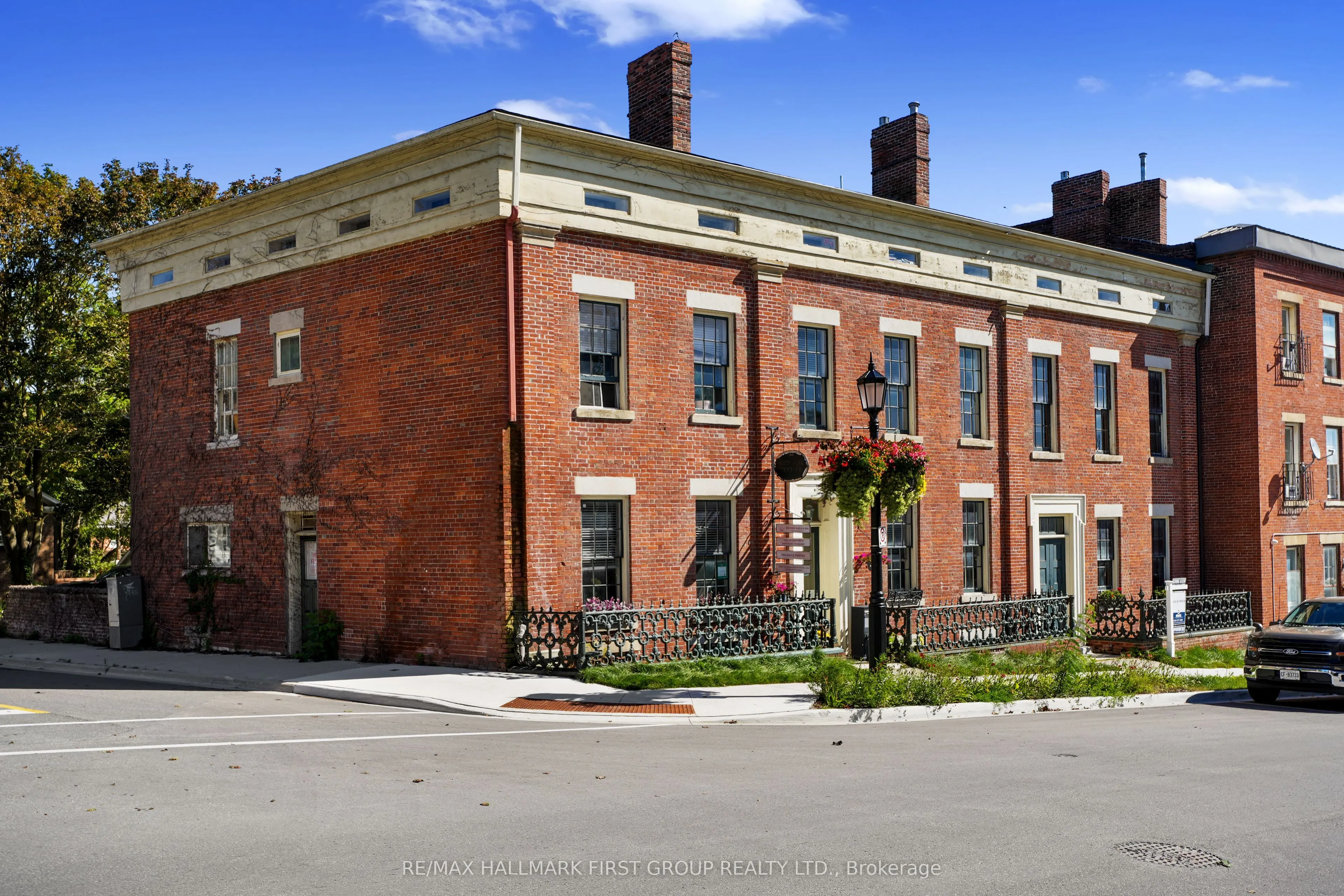 134-136 Walton Street