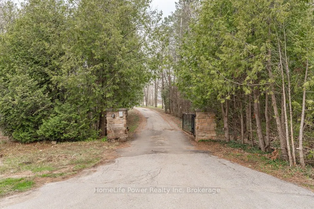 4290 Victoria Road S