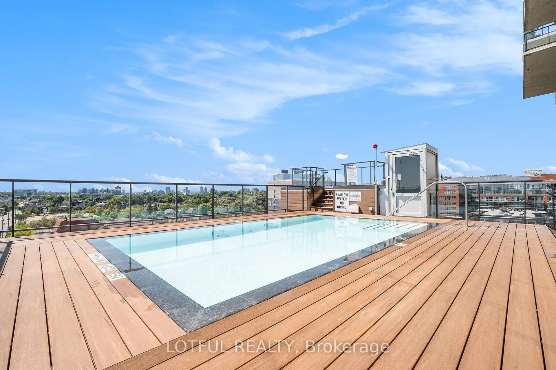 203 Catherine Street #1309