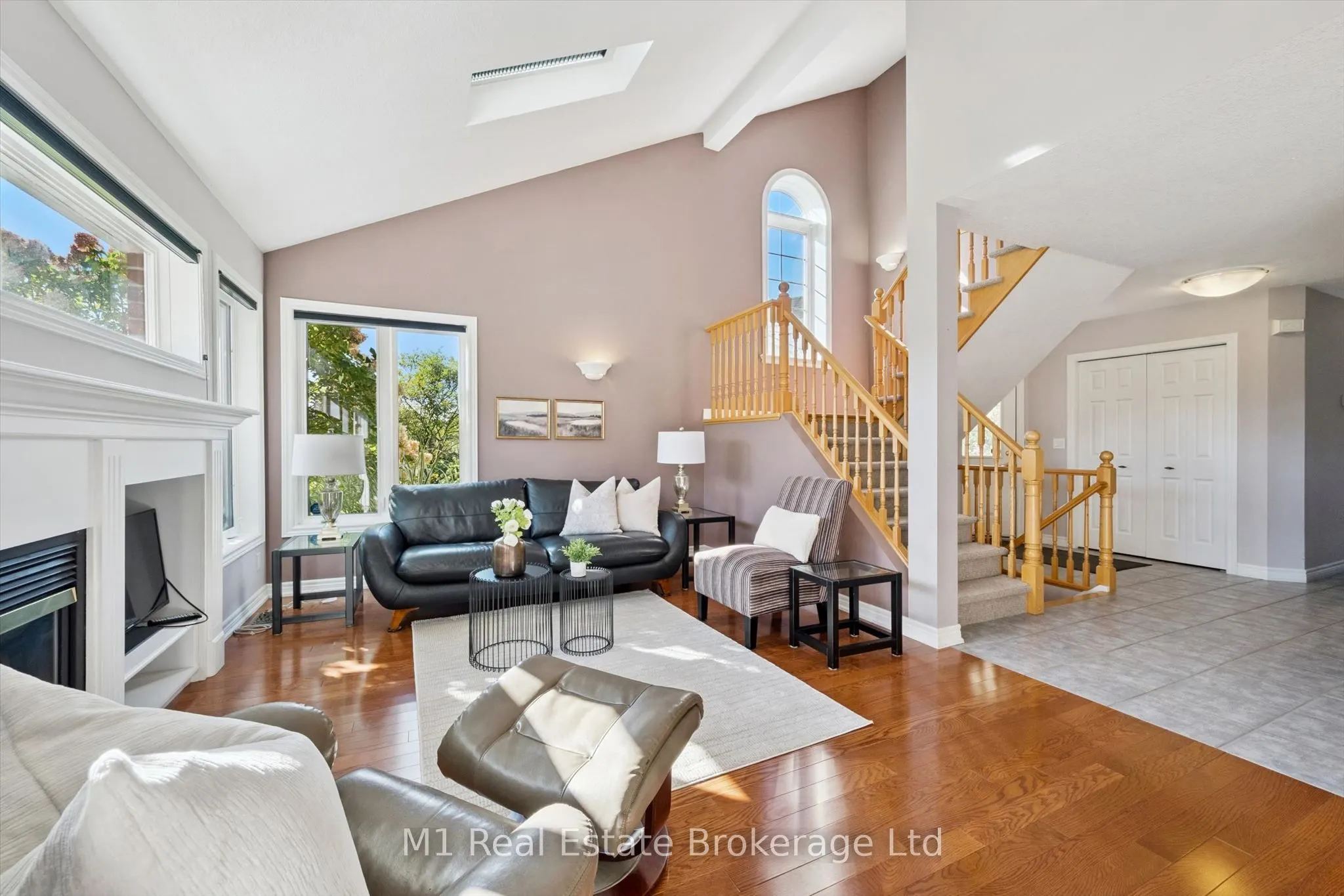 105 Riverwalk Place