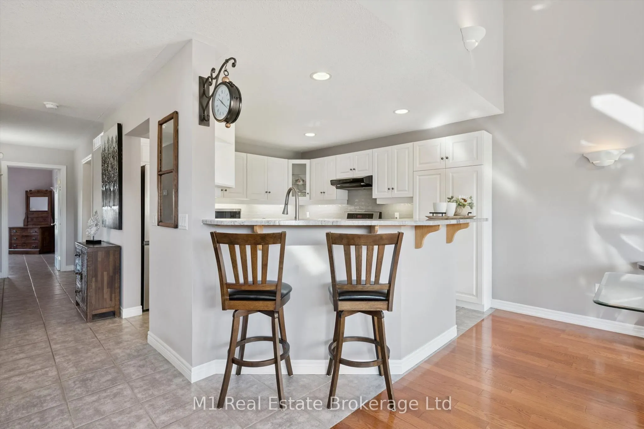 105 Riverwalk Place