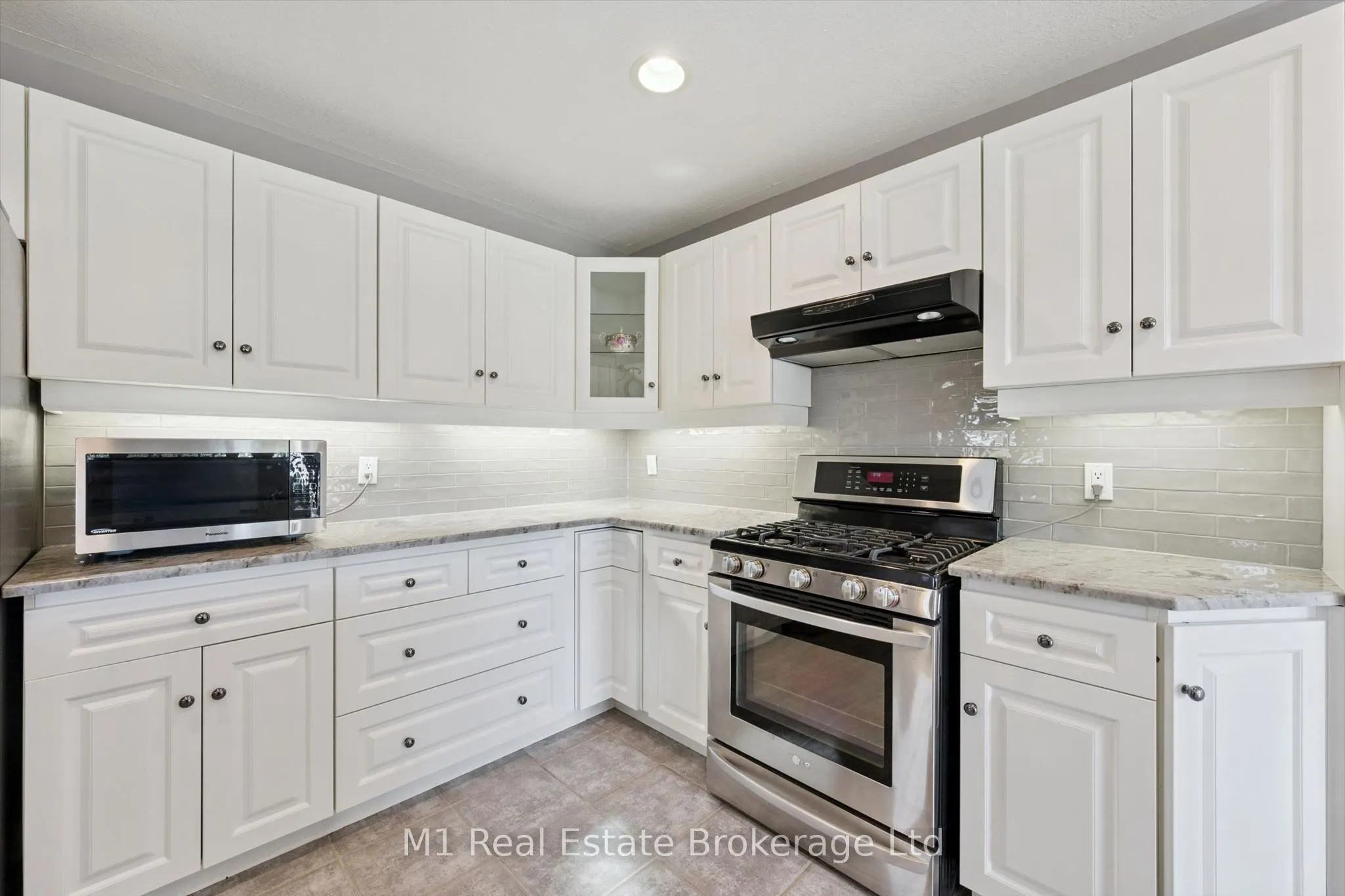 105 Riverwalk Place