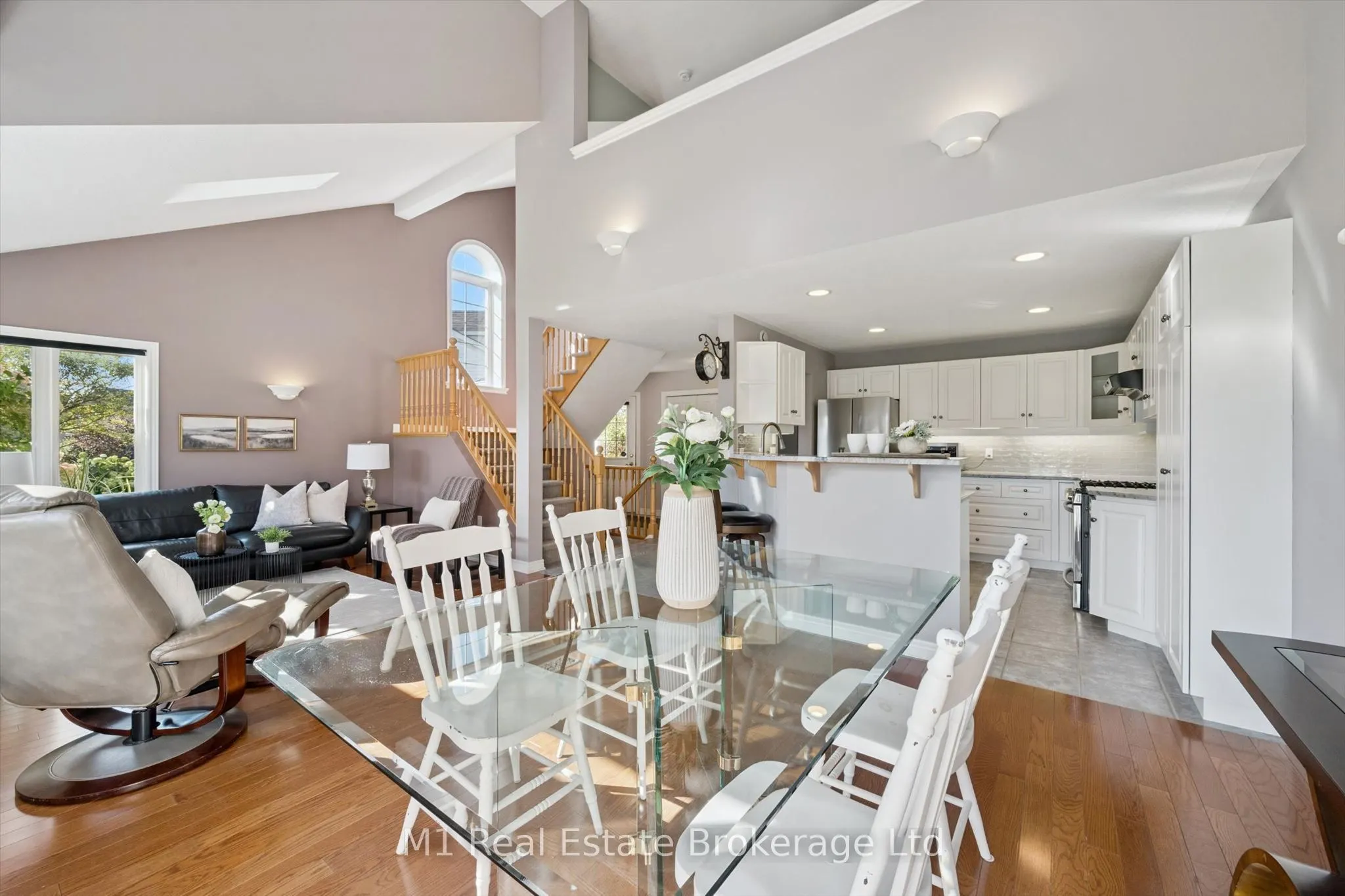 105 Riverwalk Place