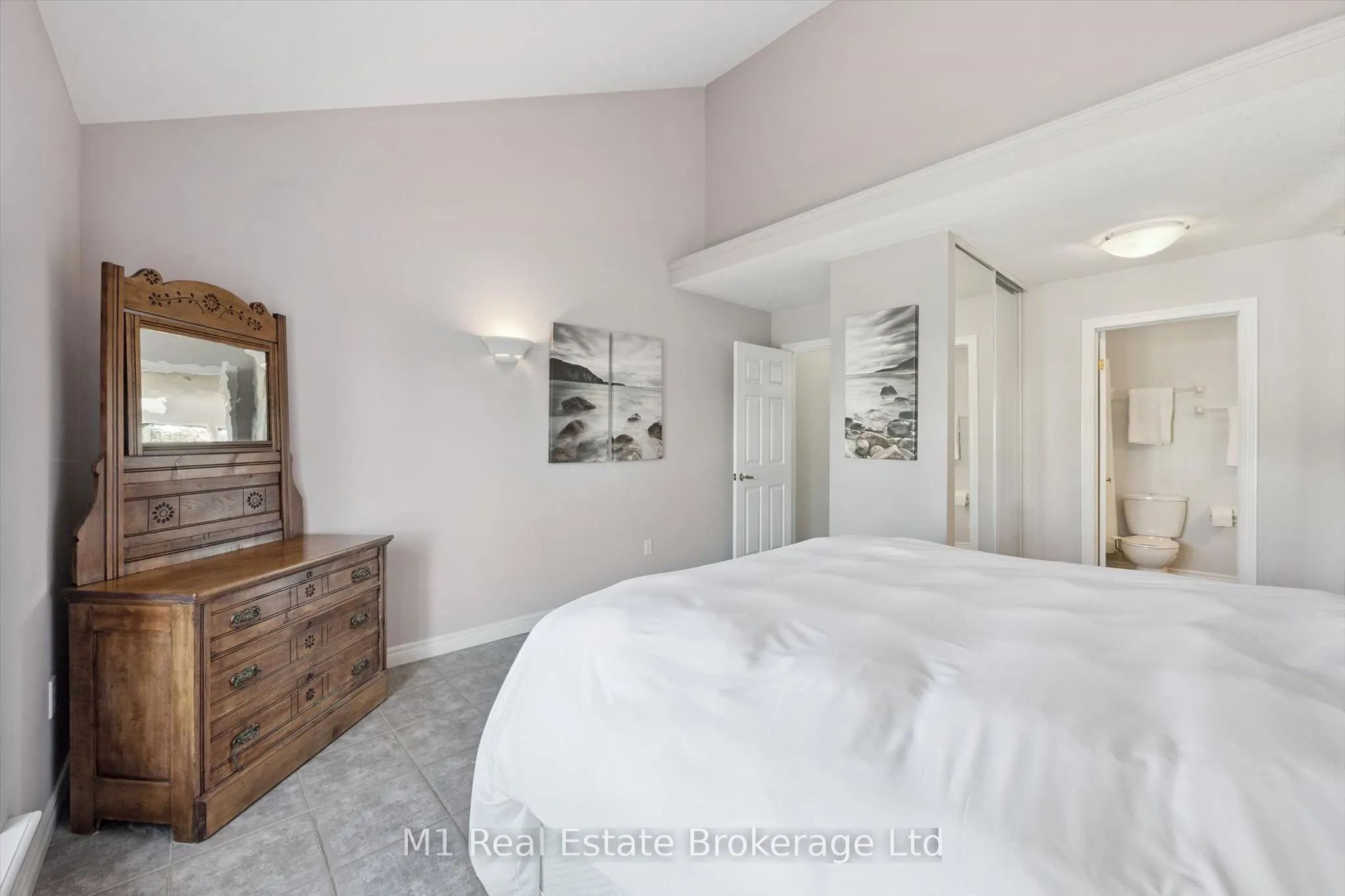 105 Riverwalk Place