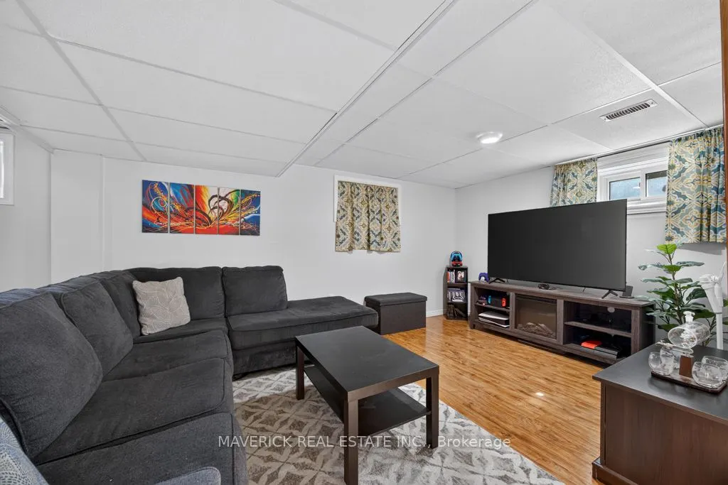 180 FOREST Avenue