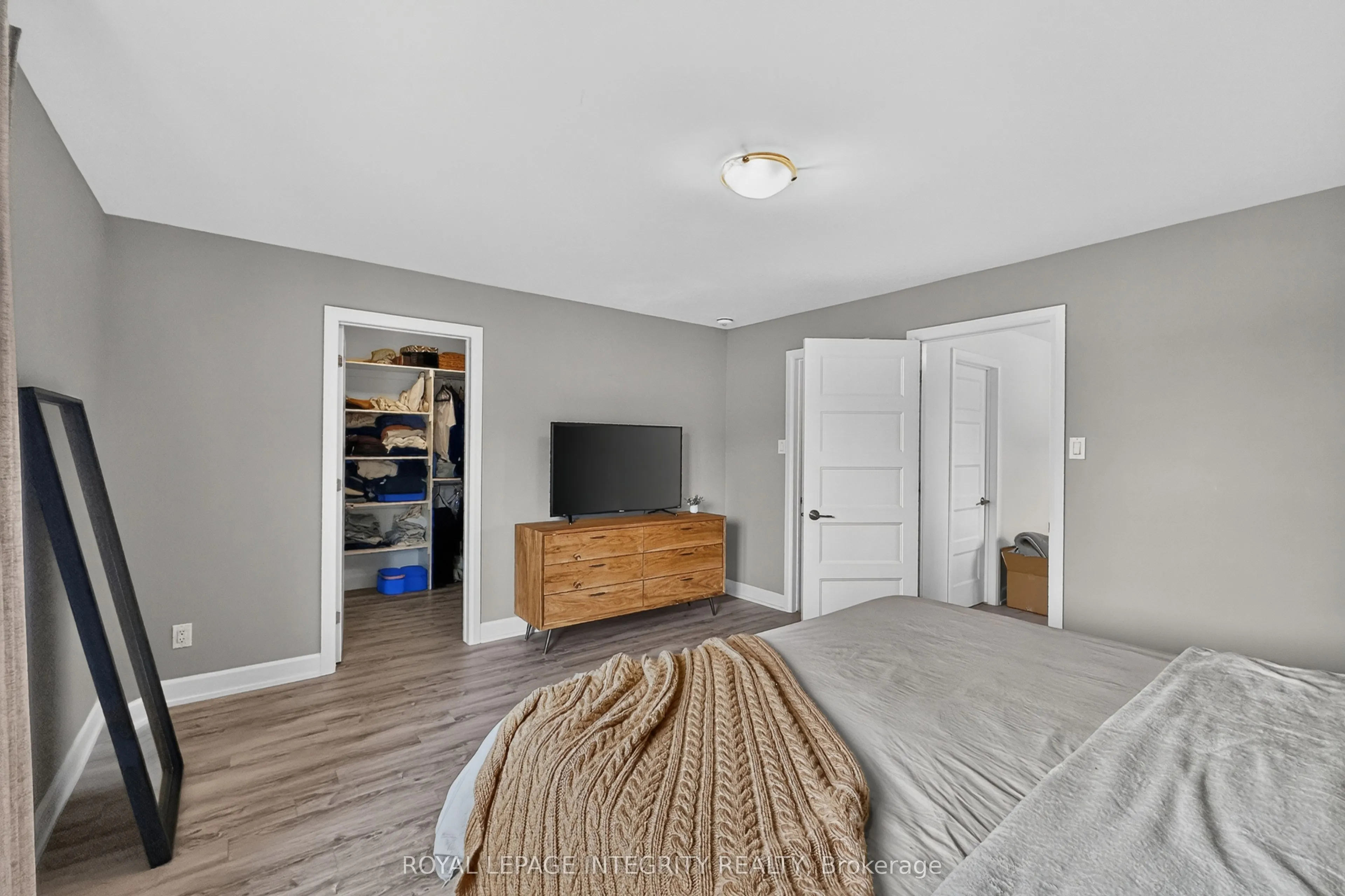 198 Bourdeau Boulevard