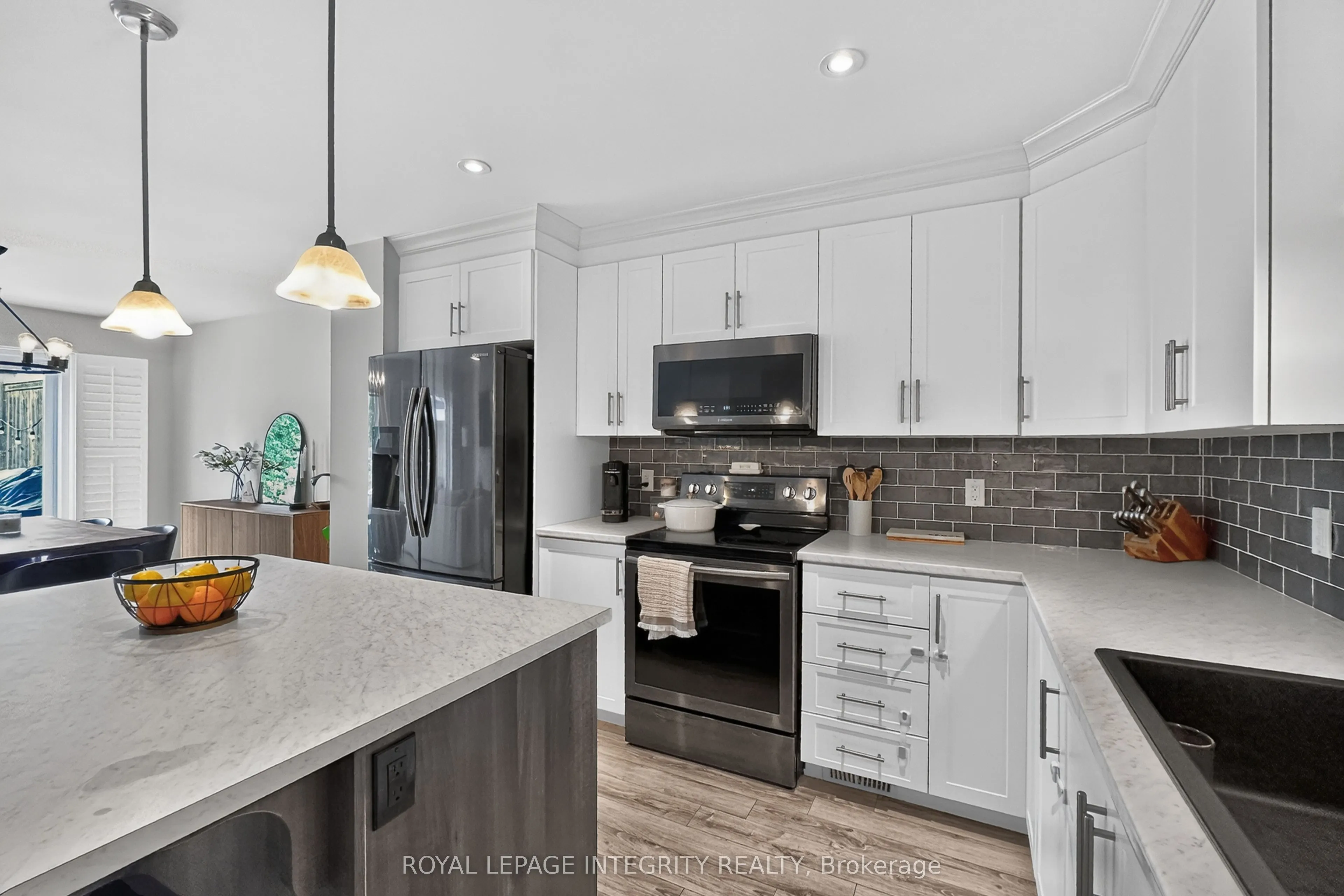 198 Bourdeau Boulevard