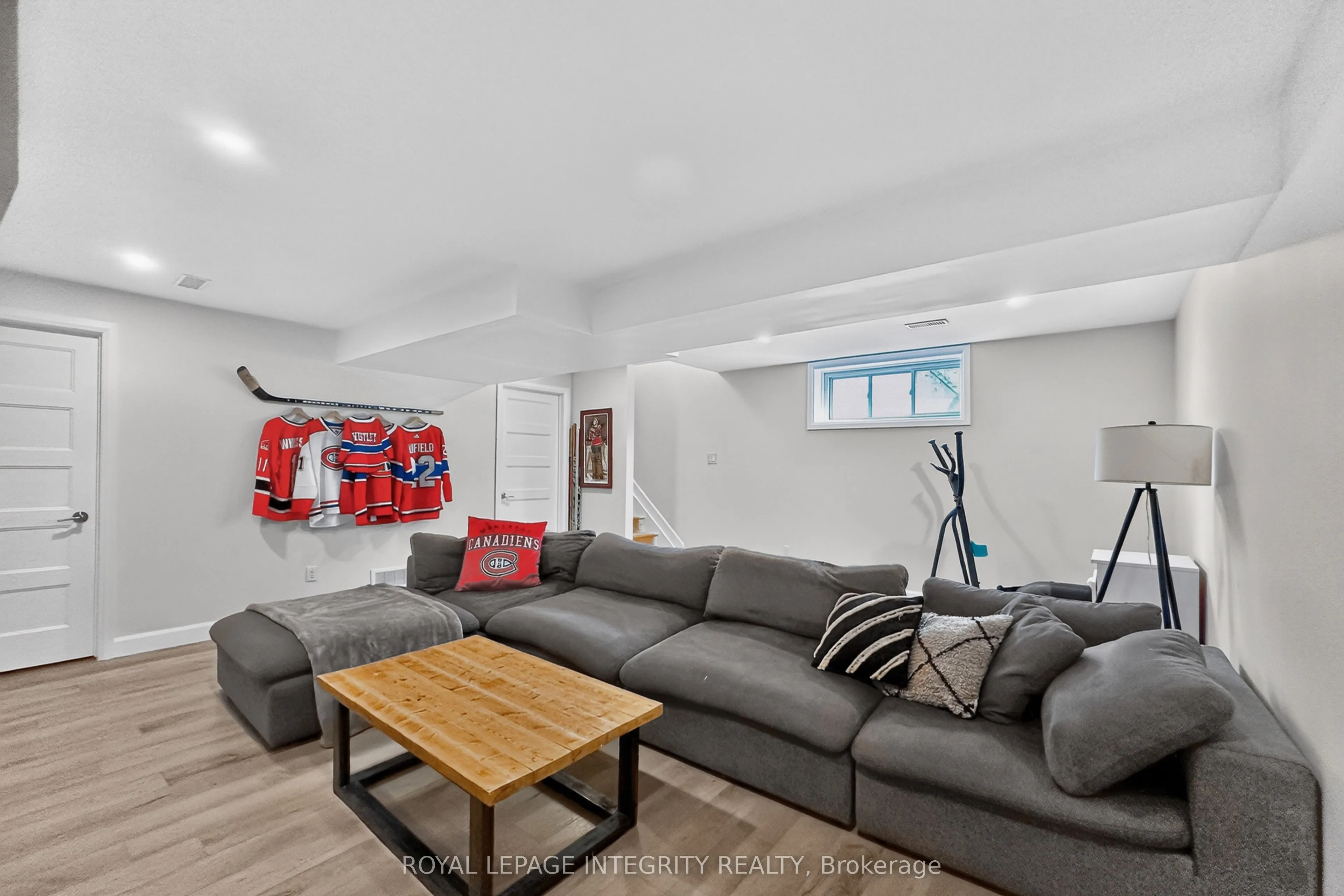 198 Bourdeau Boulevard