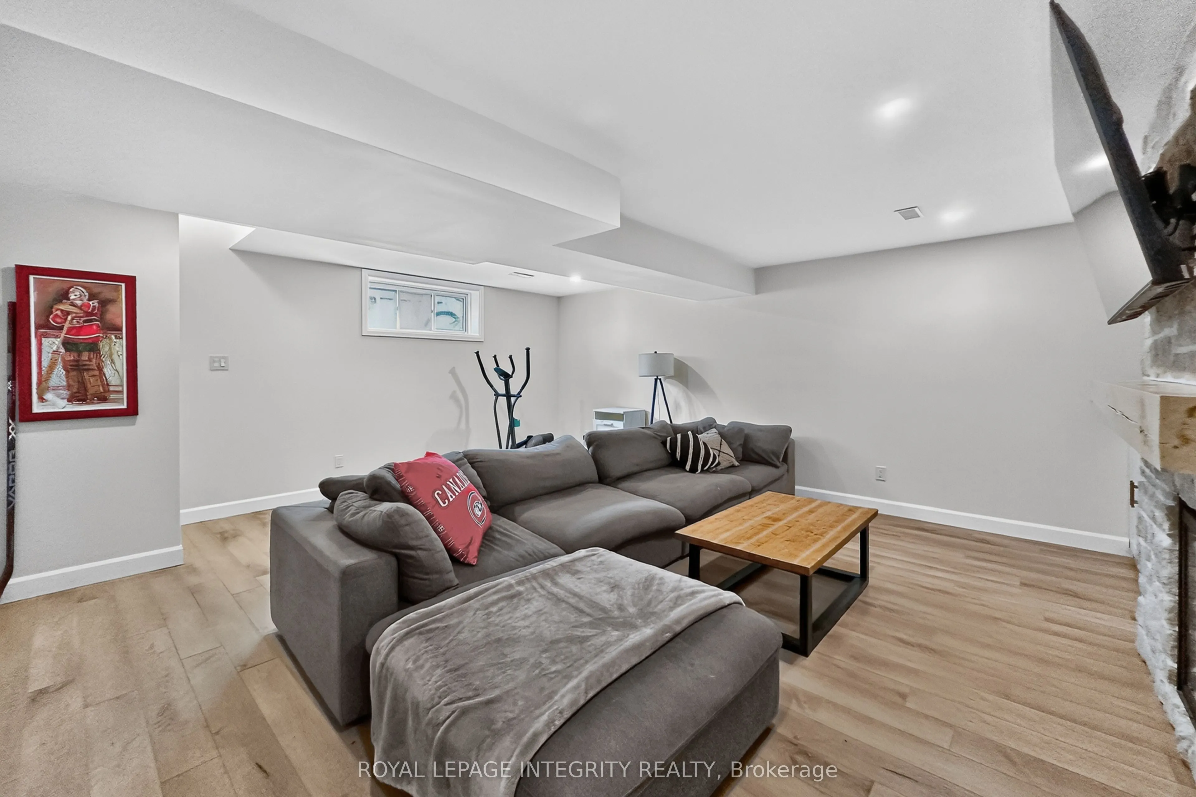 198 Bourdeau Boulevard