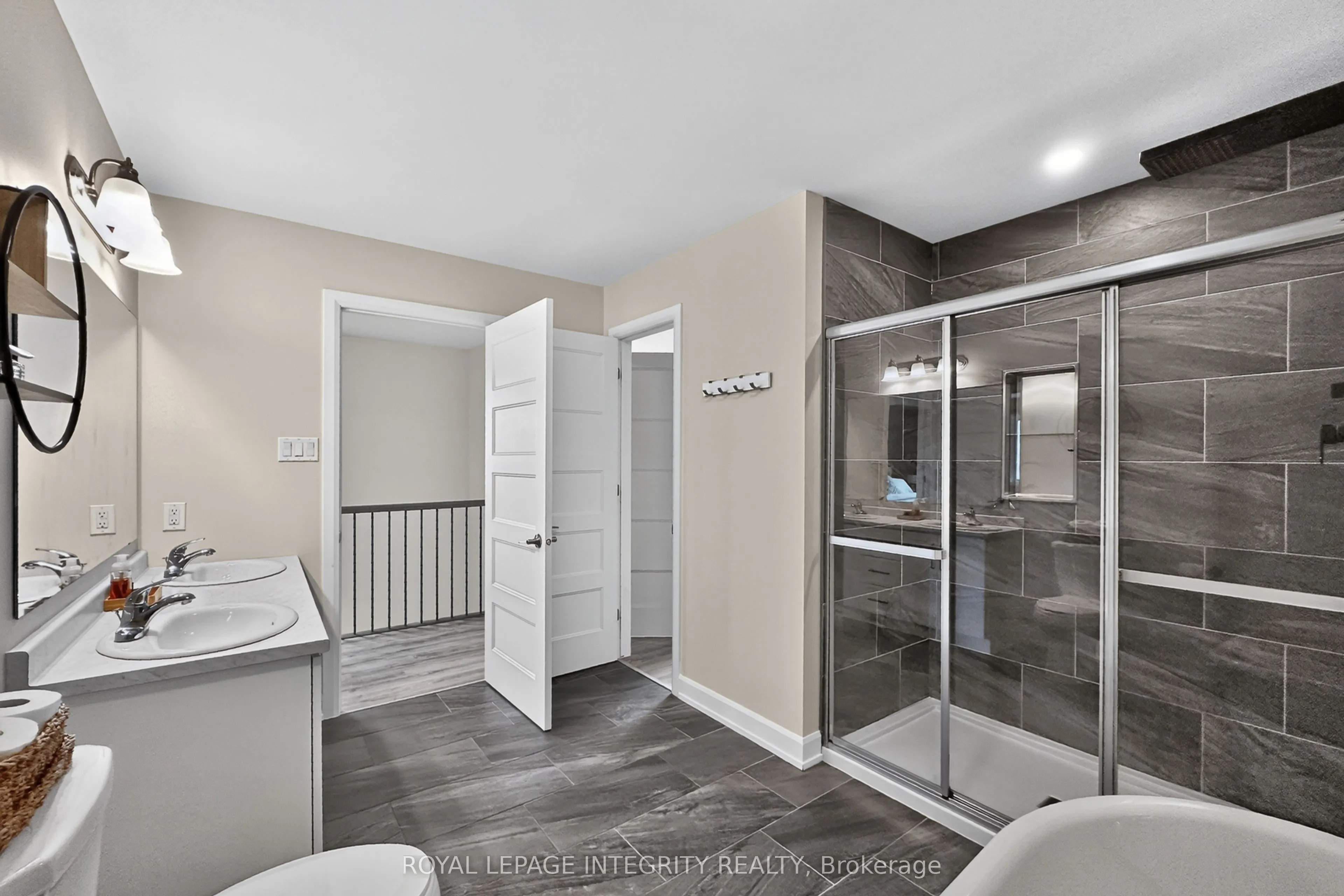 198 Bourdeau Boulevard