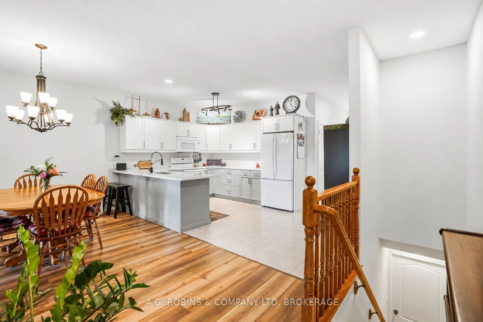 98 Maple Street