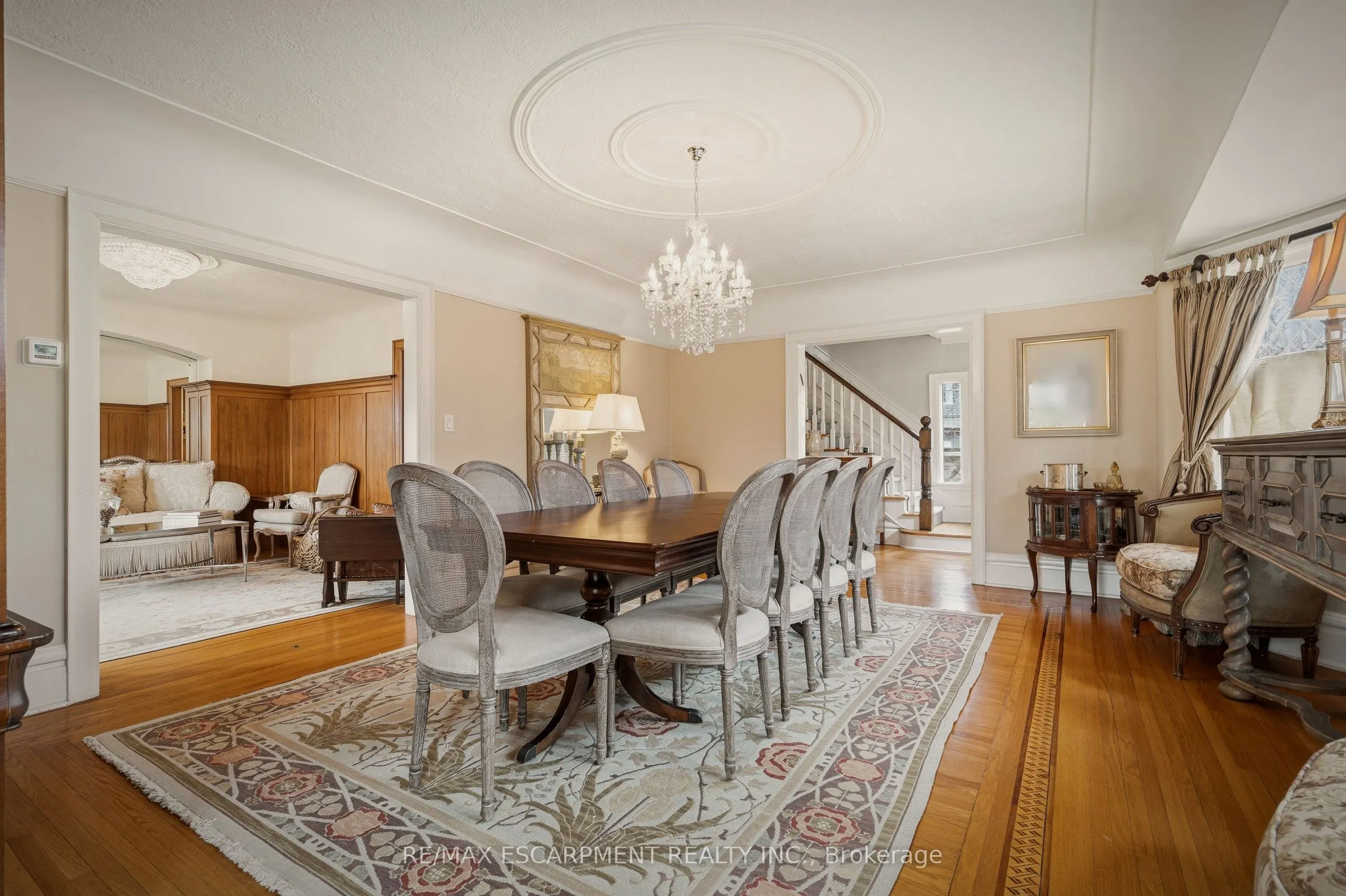 74 OAK KNOLL Drive