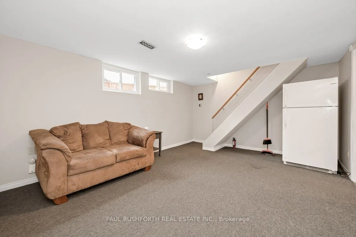 62 Ashburn Drive