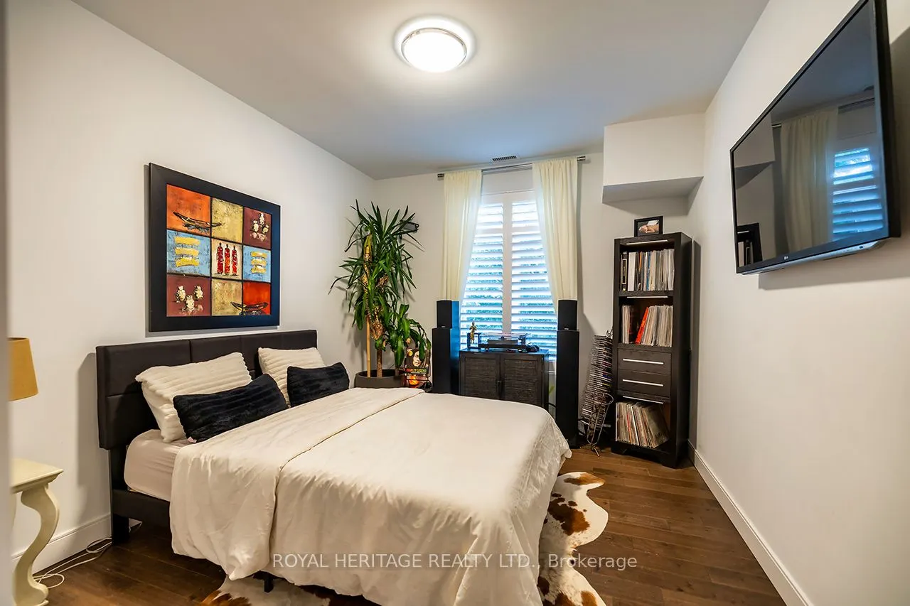 135 Orr Street #204