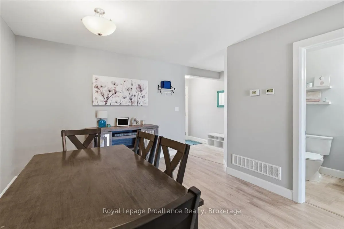 31 Dewal Place