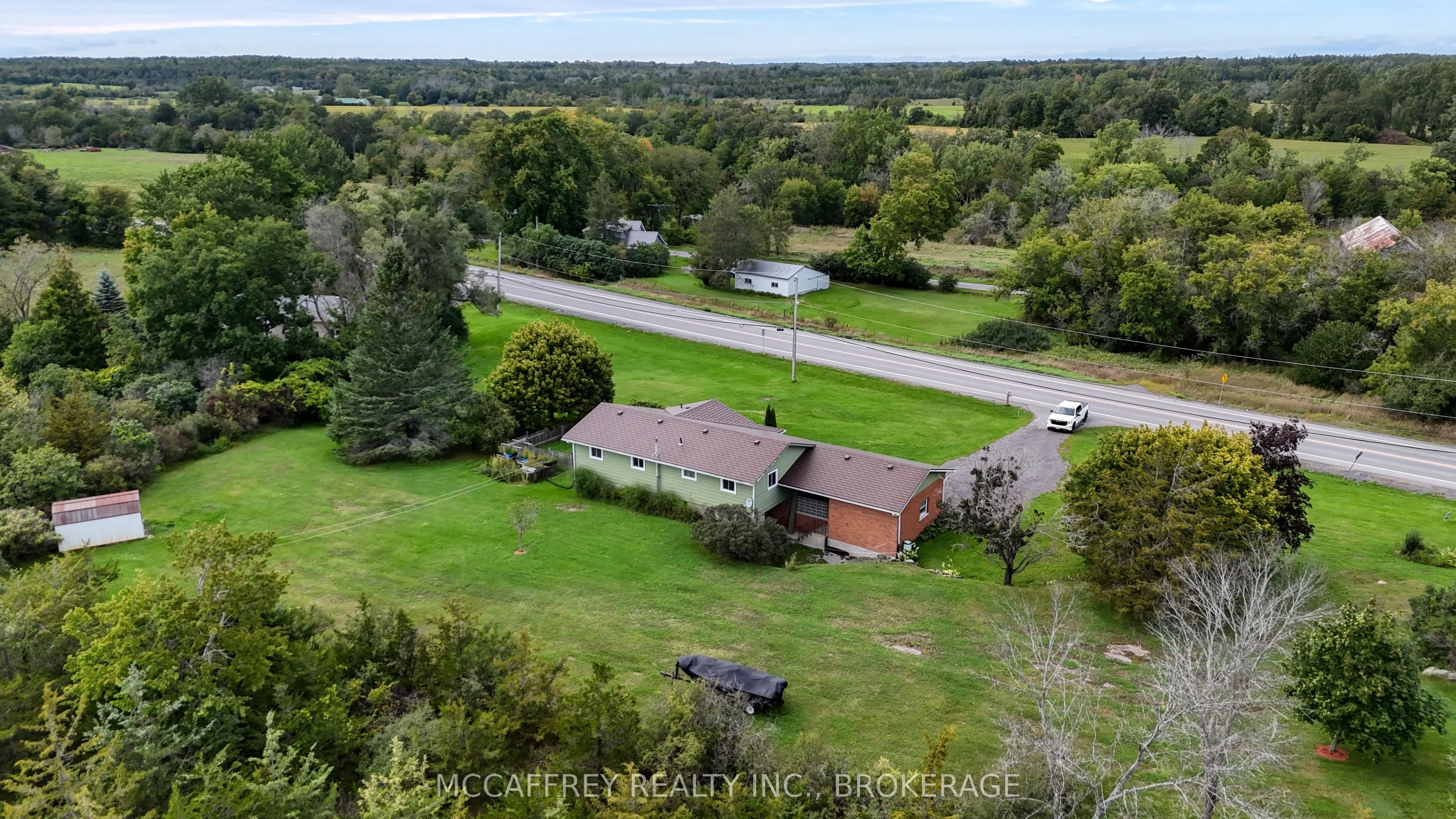 2572 County Rd 1 E