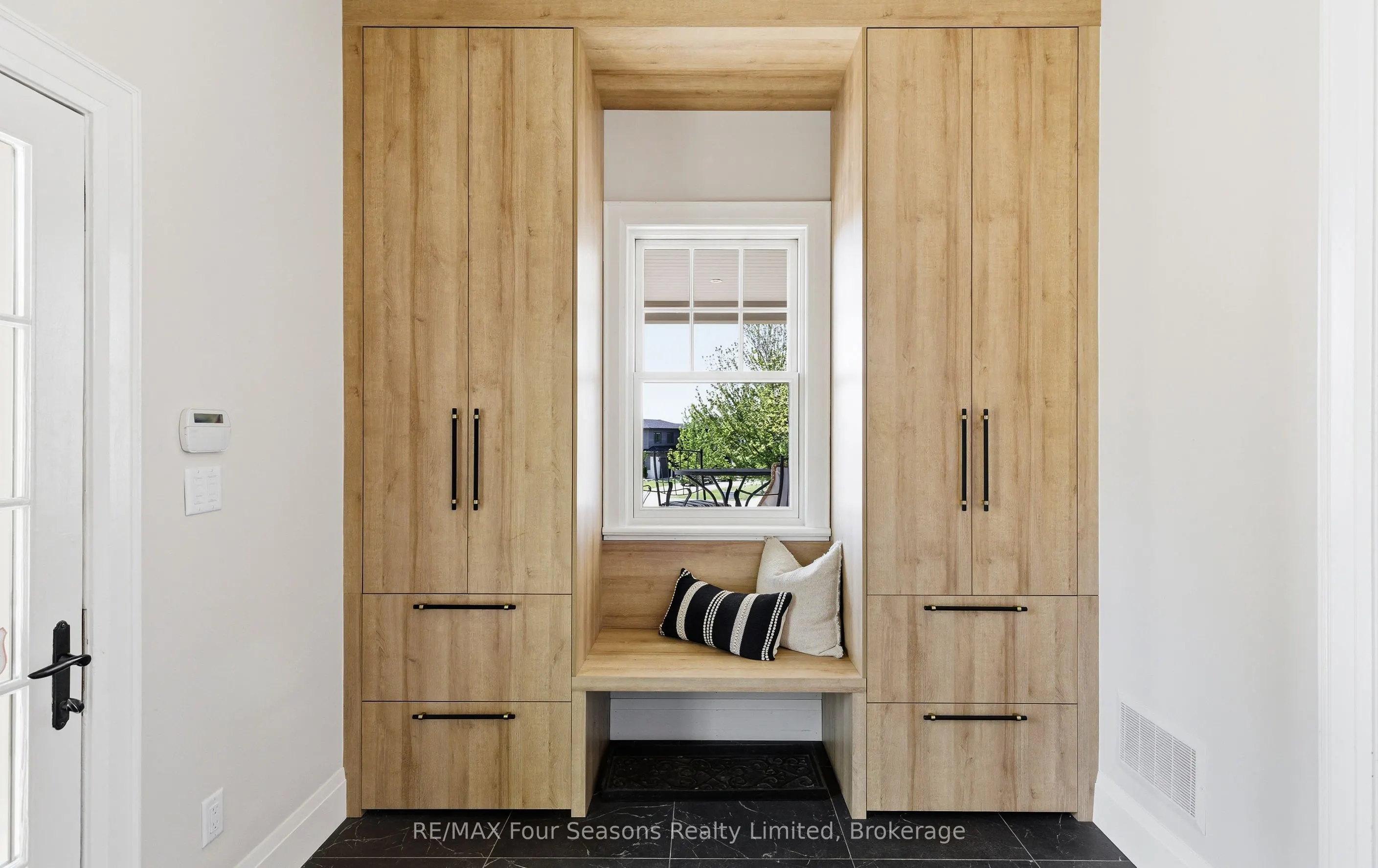 108 George Mcrae Road W