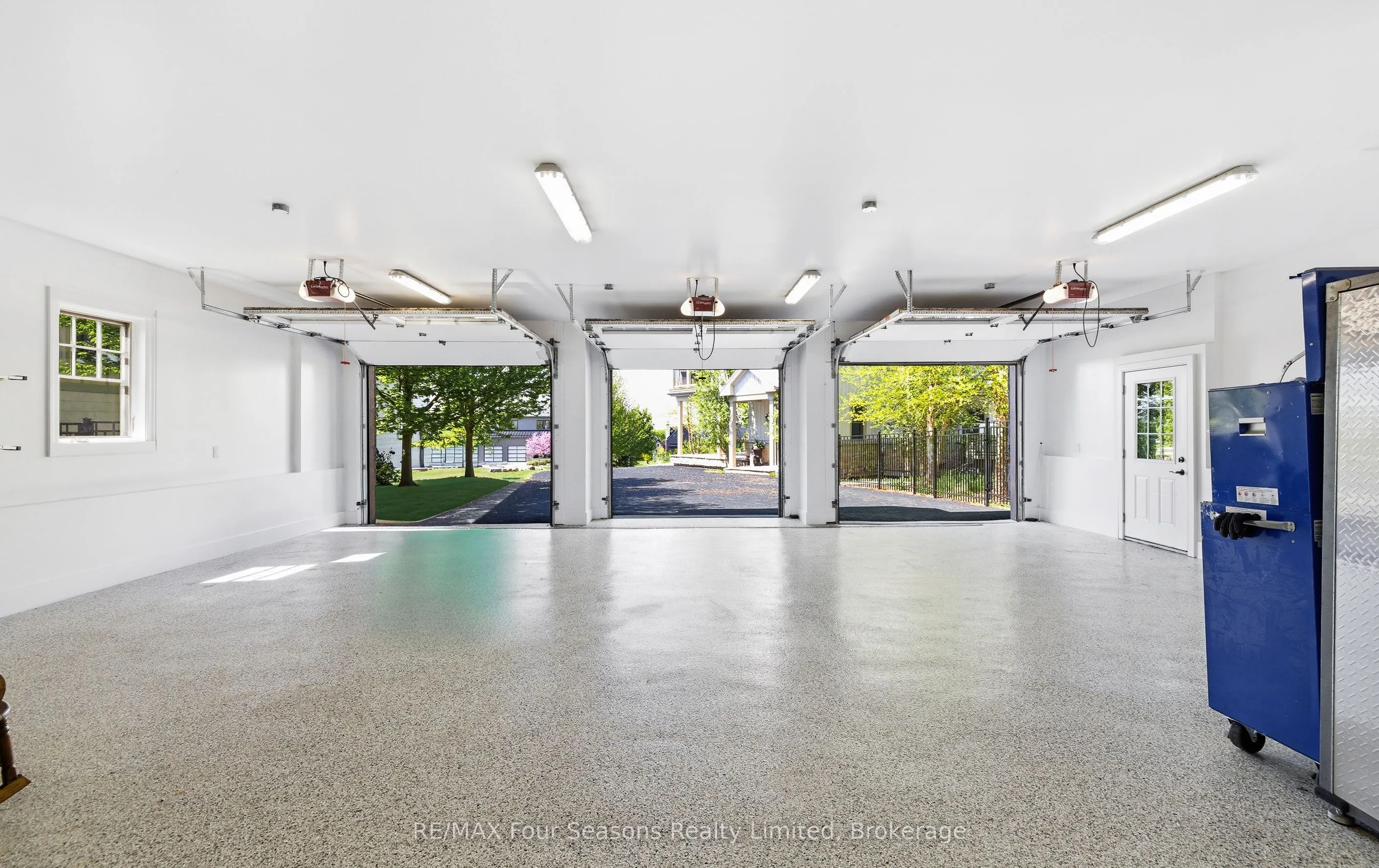 108 George Mcrae Road W