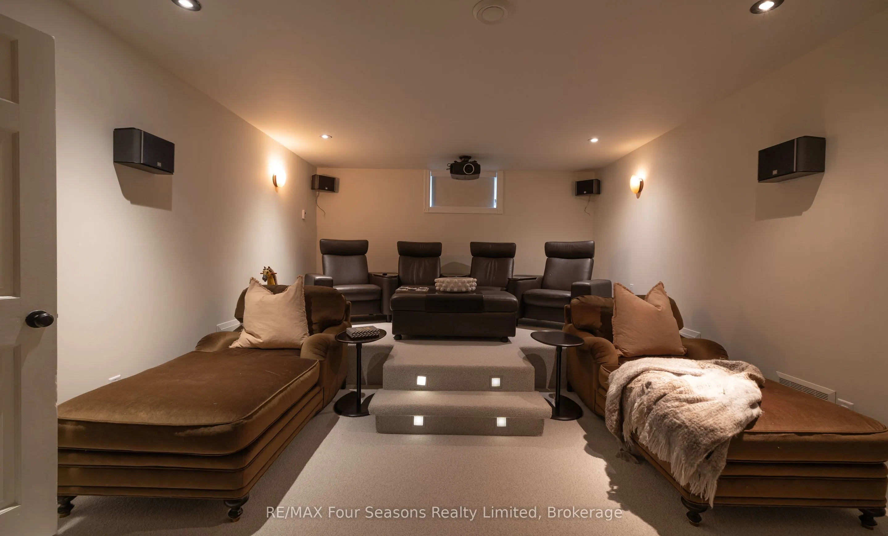 108 George Mcrae Road W