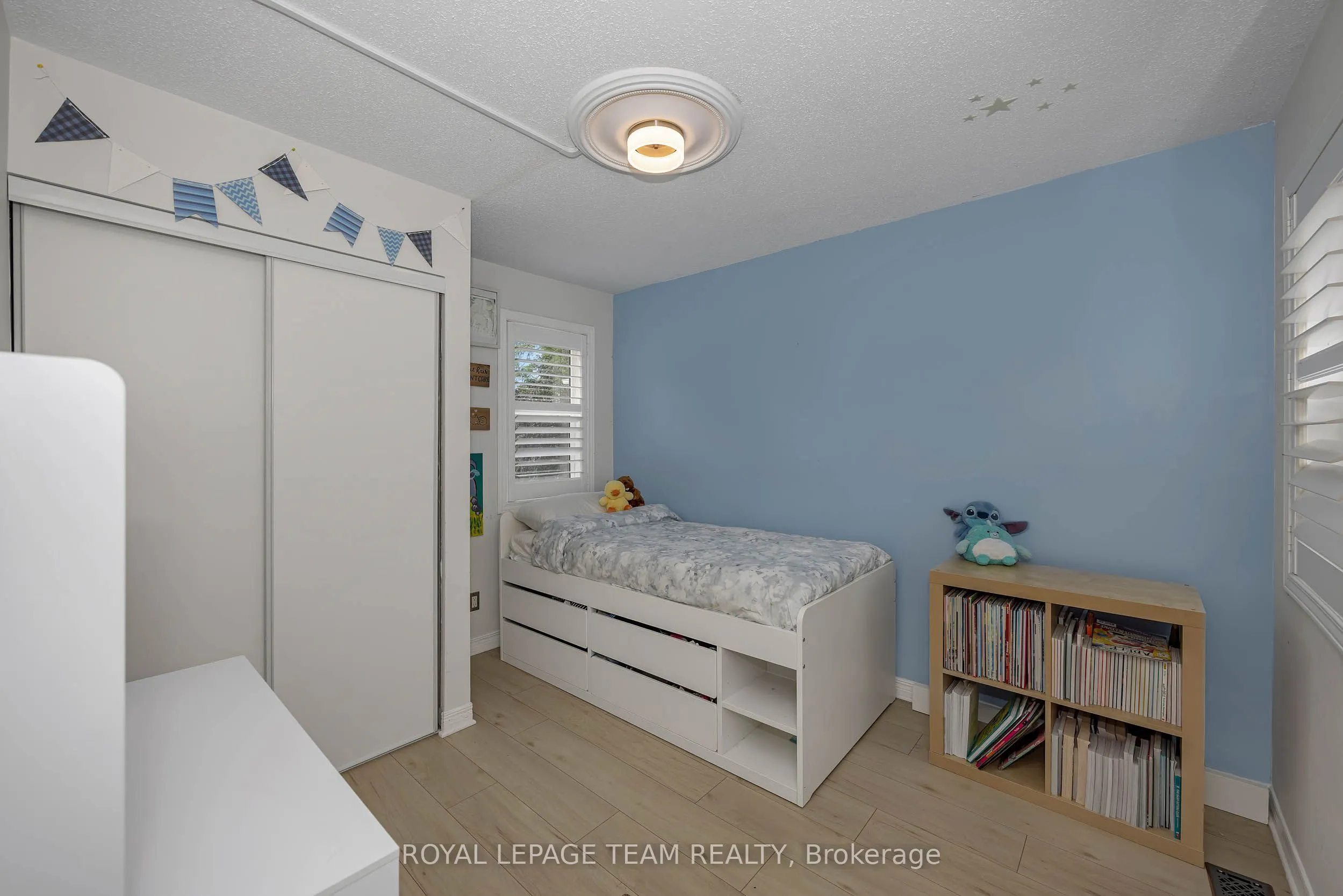 583 Tweedsmuir Avenue #9