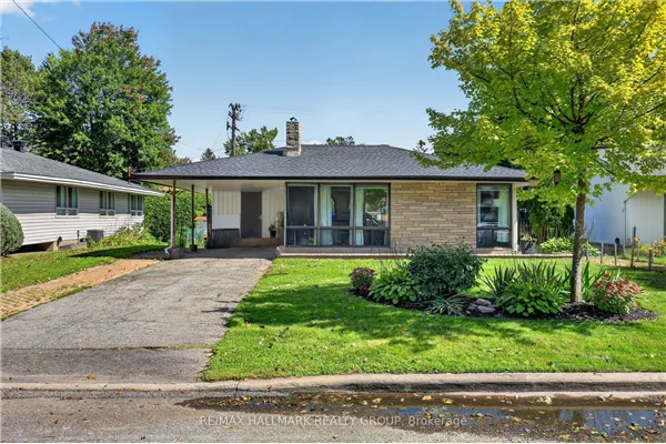 2627 Norberry Crescent