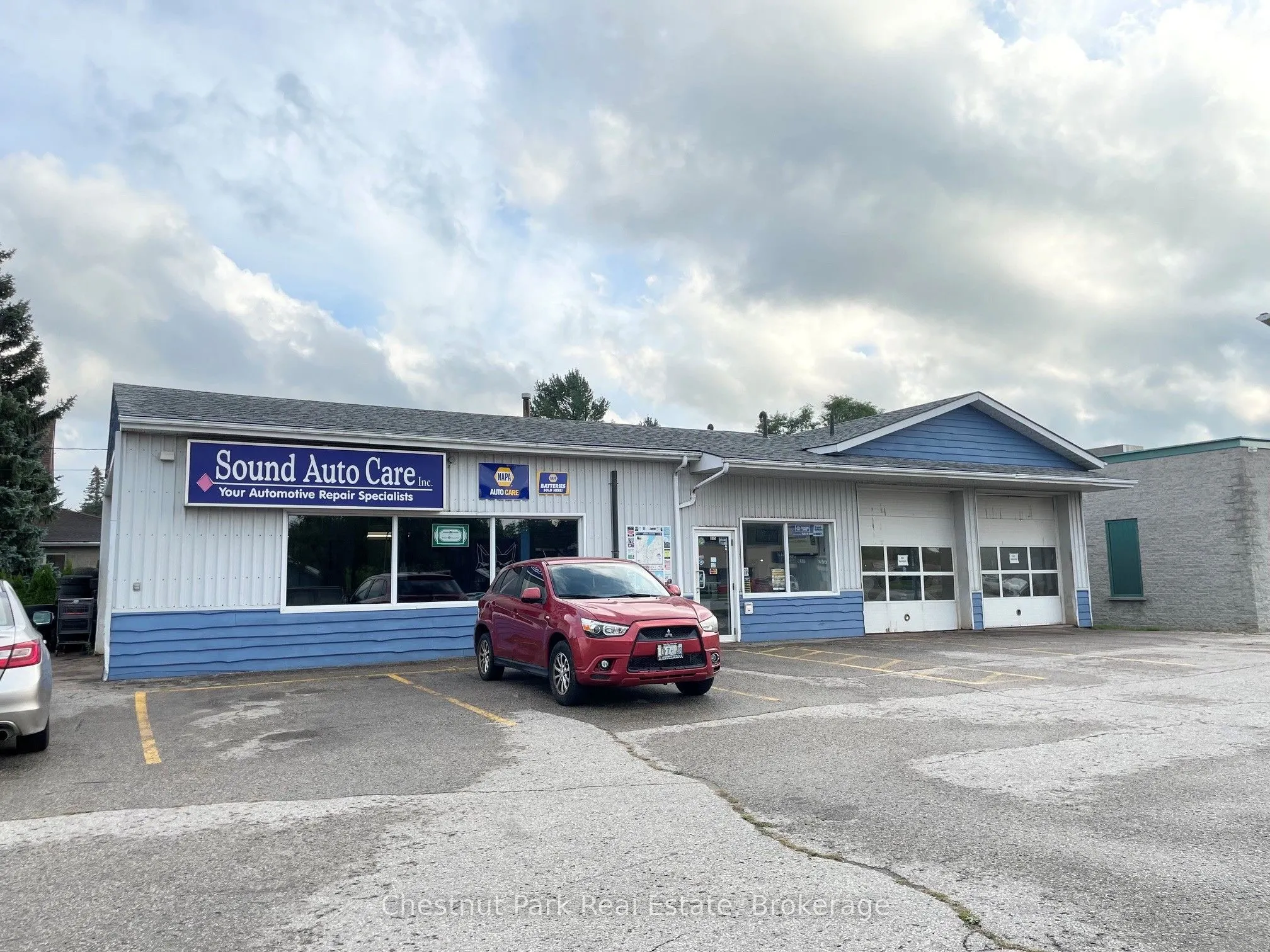 605 10th Street W