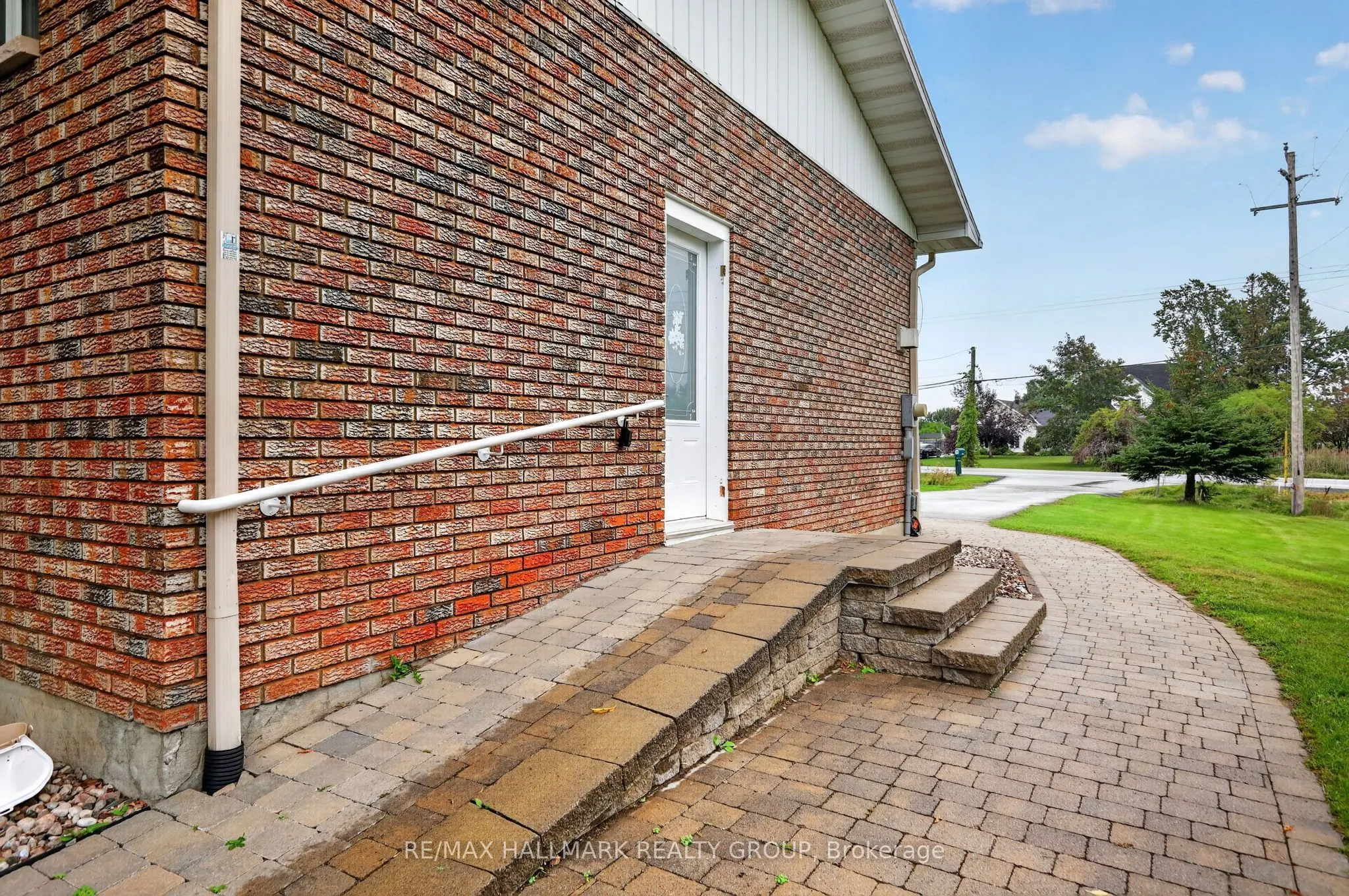 3649 Navan Road