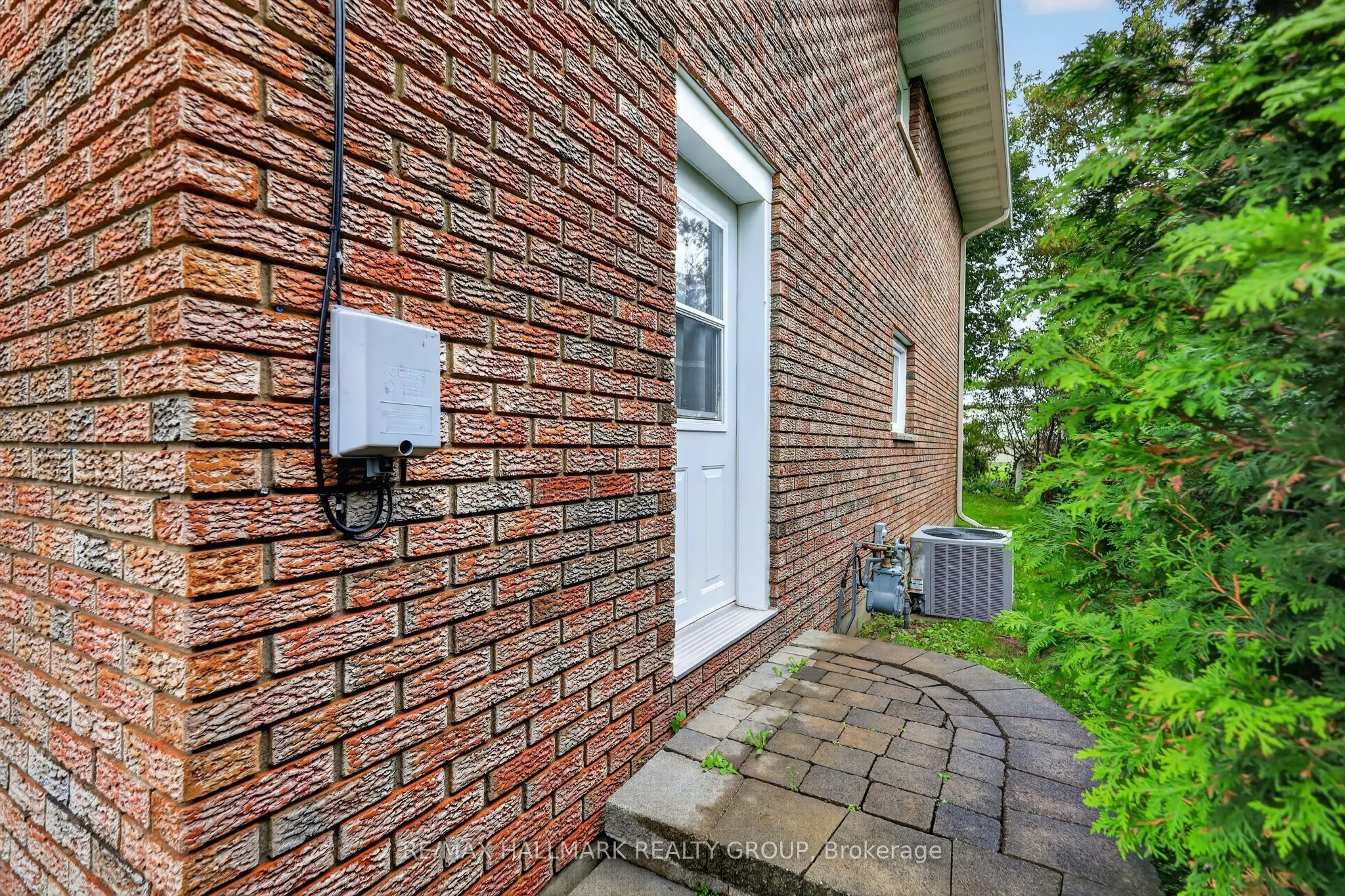 3649 Navan Road