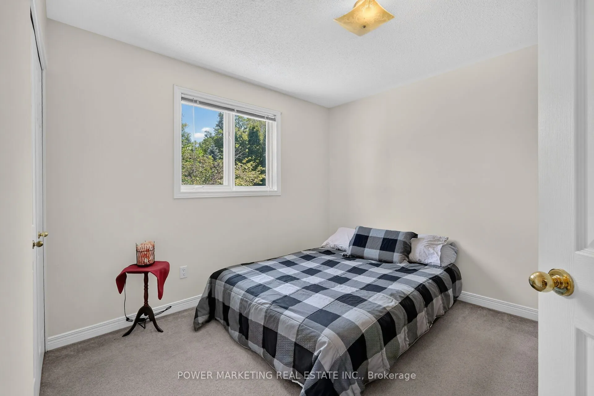 6886 EDGAR BRAULT Street