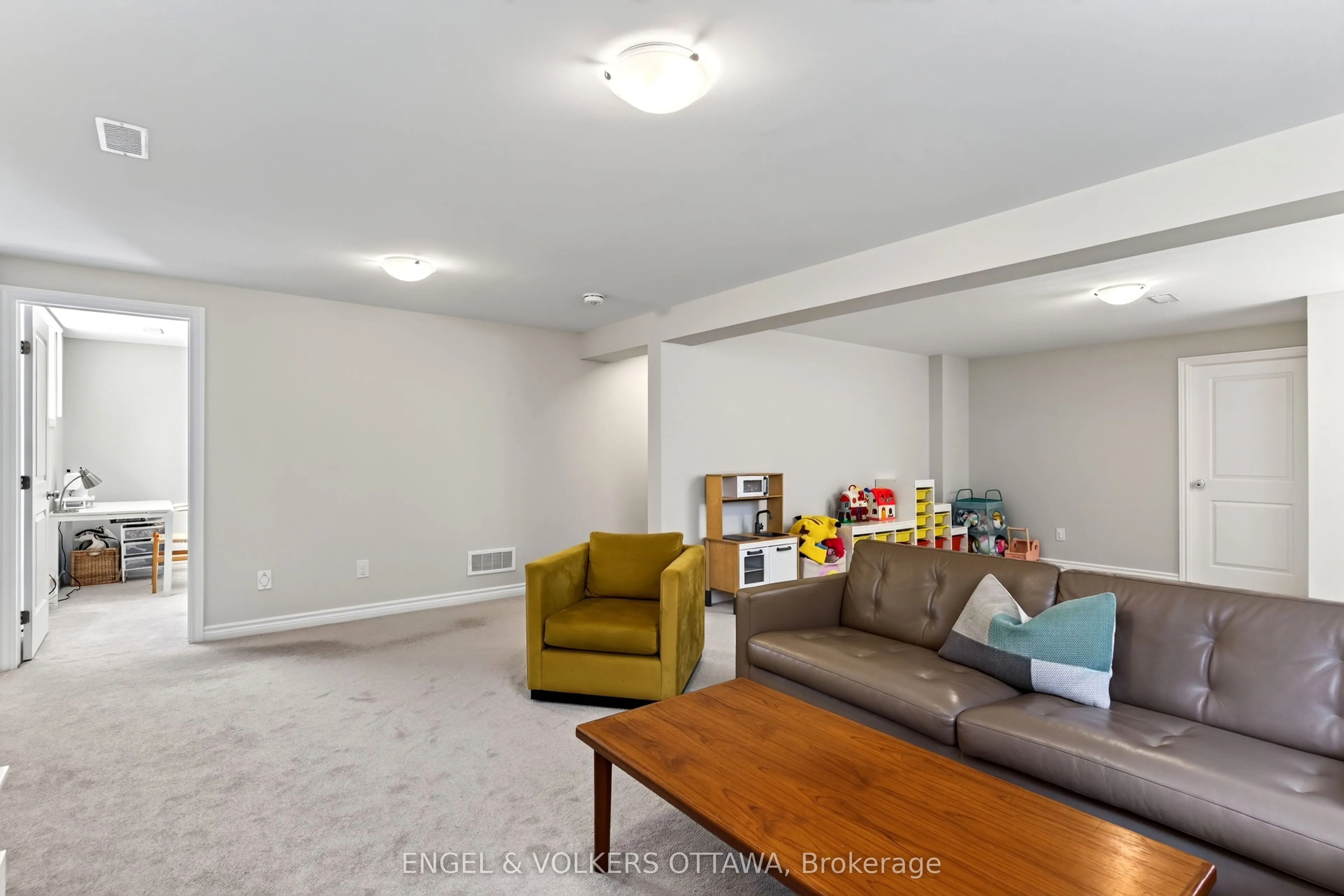 920 Lucerne Drive