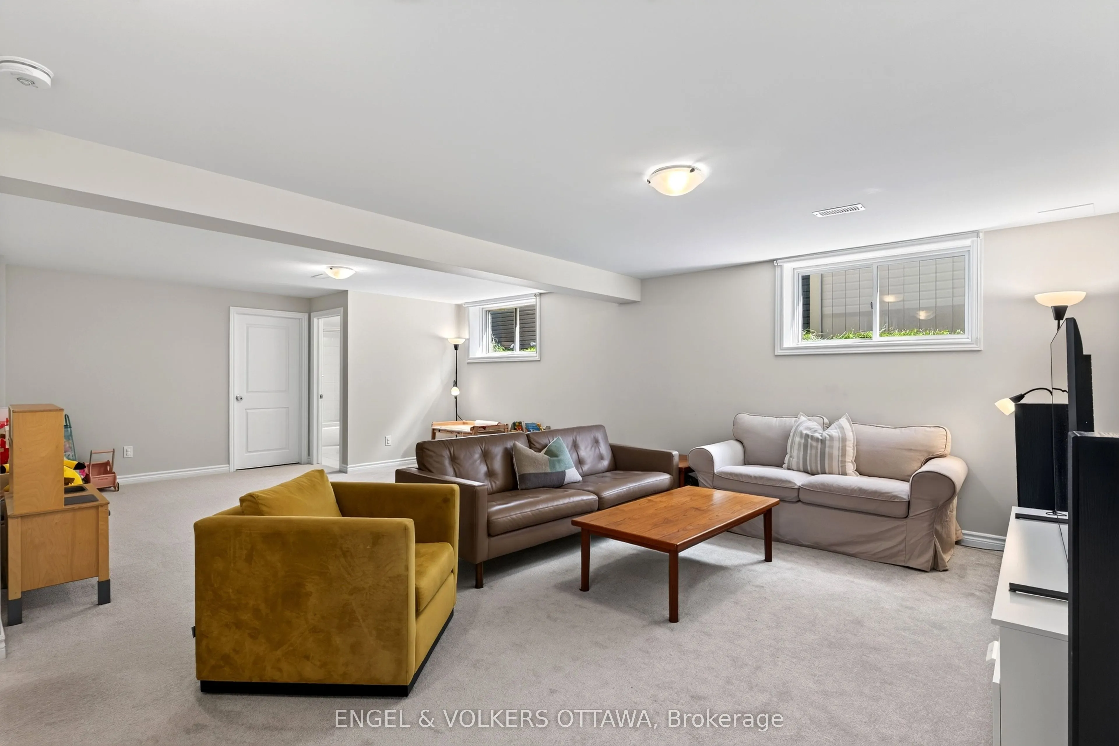 920 Lucerne Drive