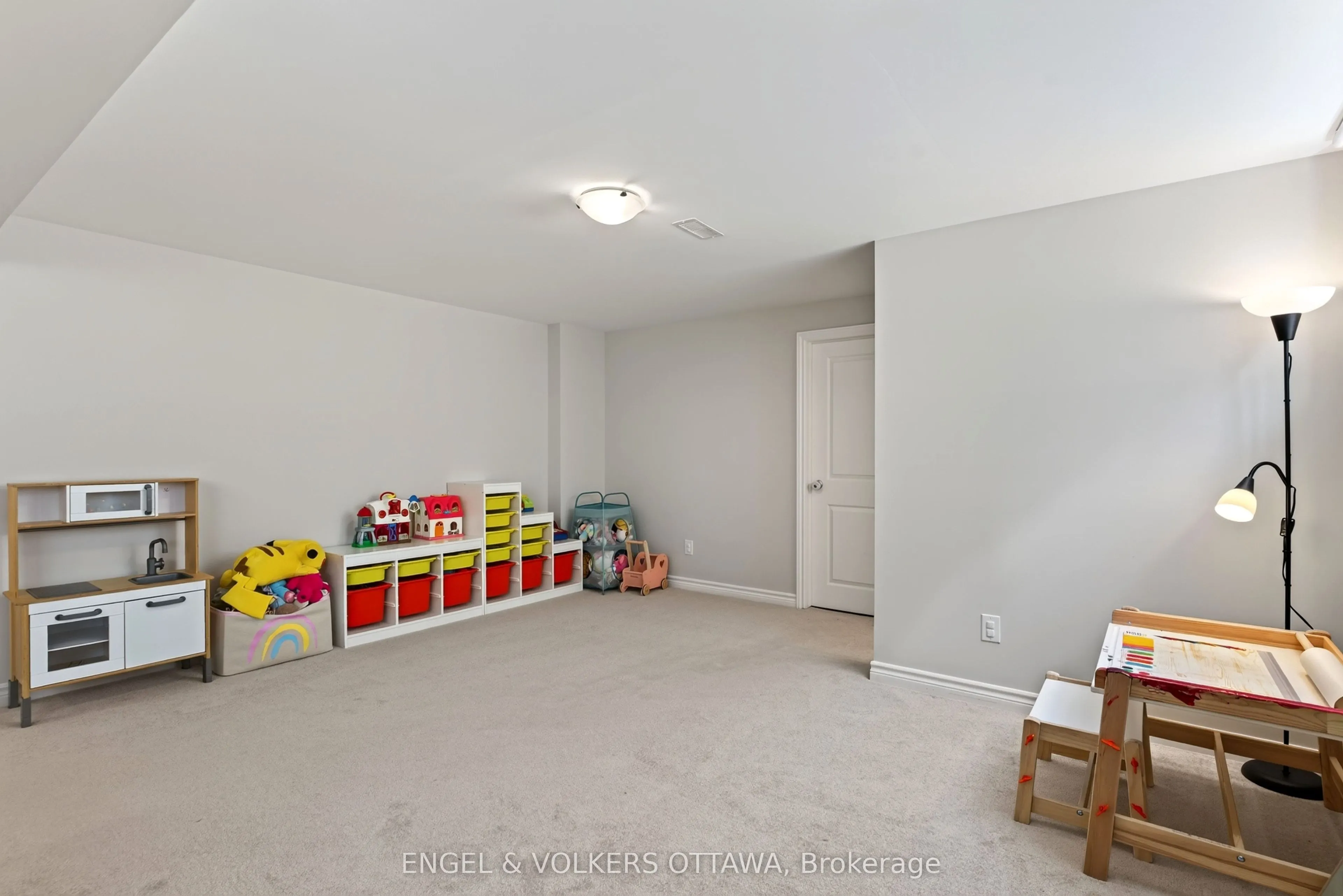 920 Lucerne Drive