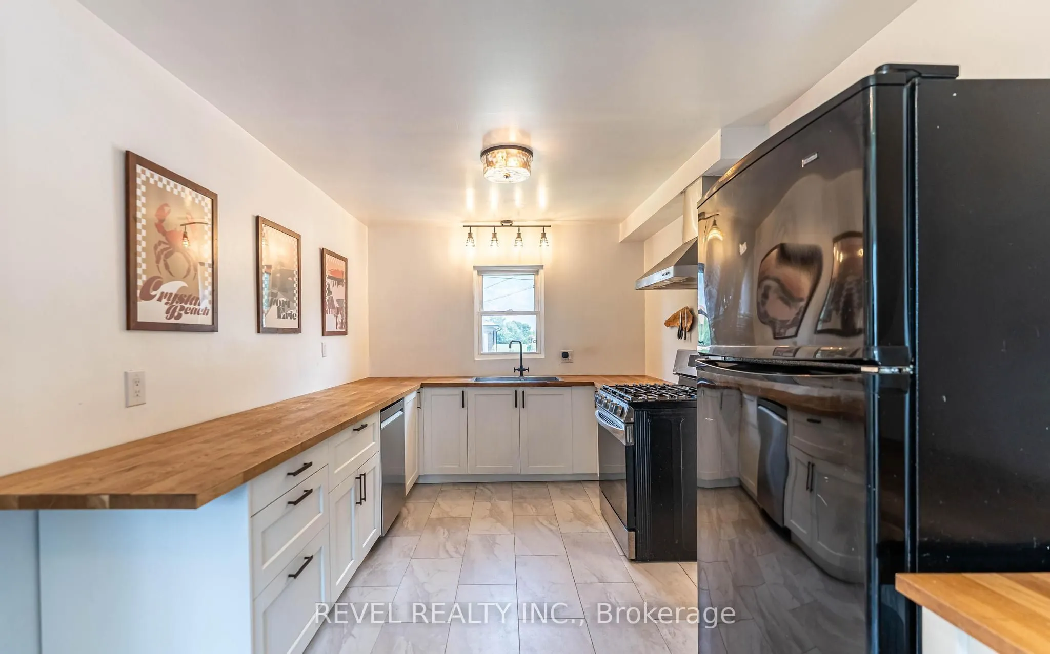 1217 ORCHARD Avenue