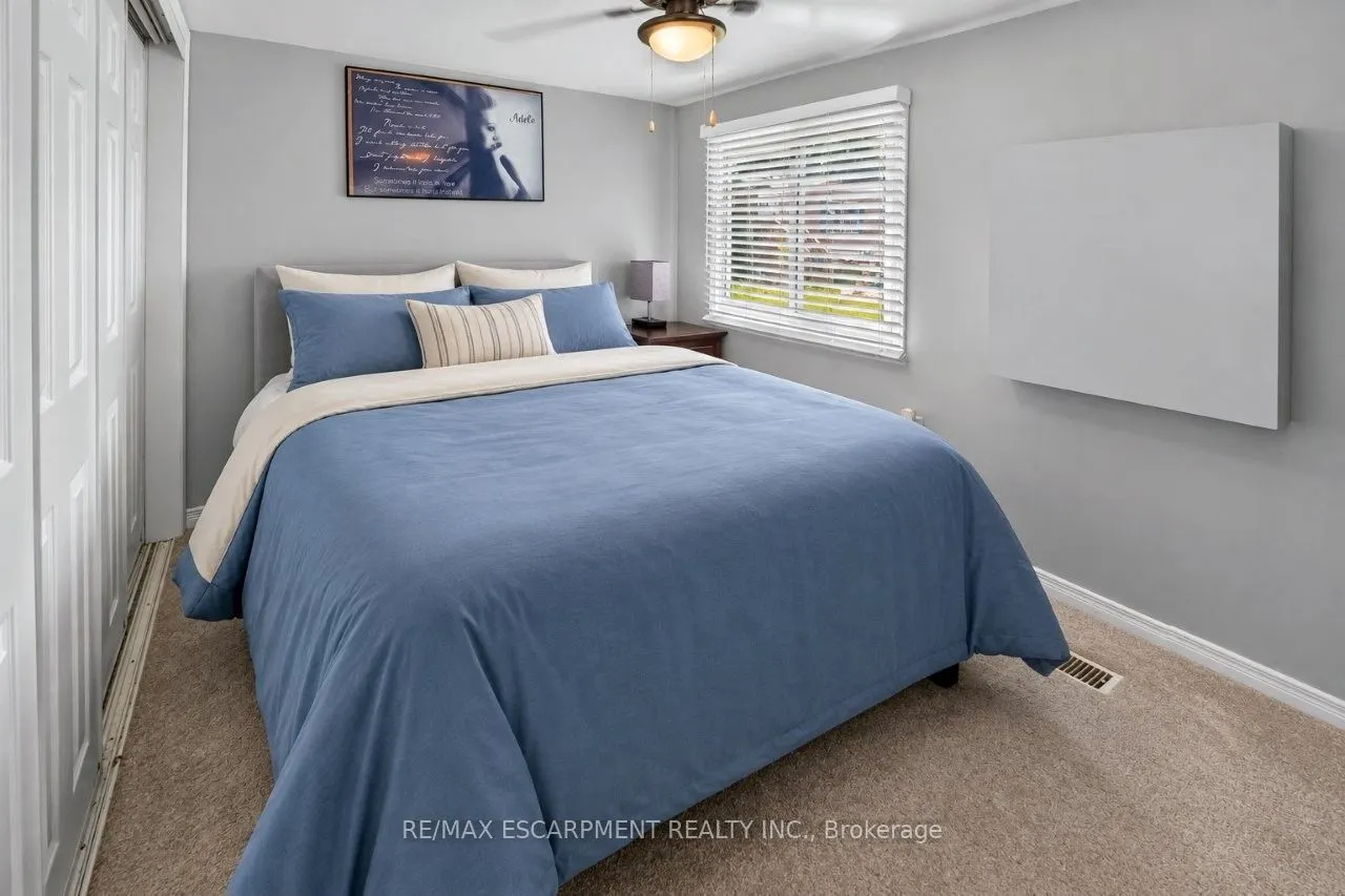 4422 Timothy Lane