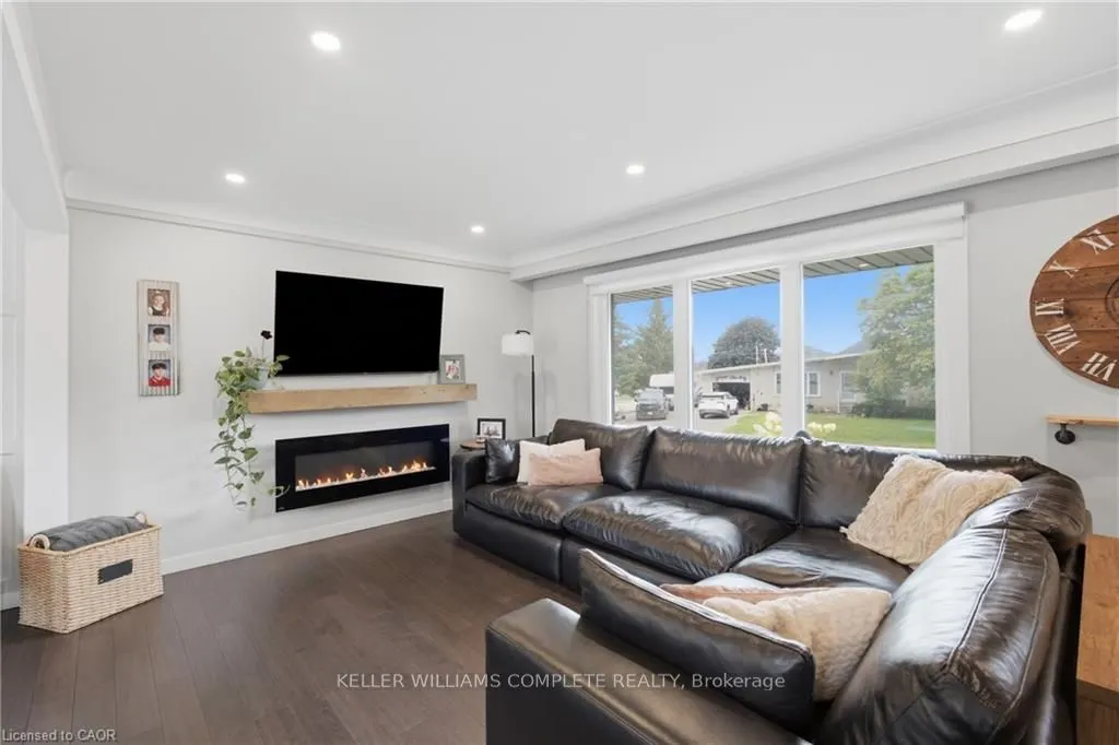 5196 ELM Street