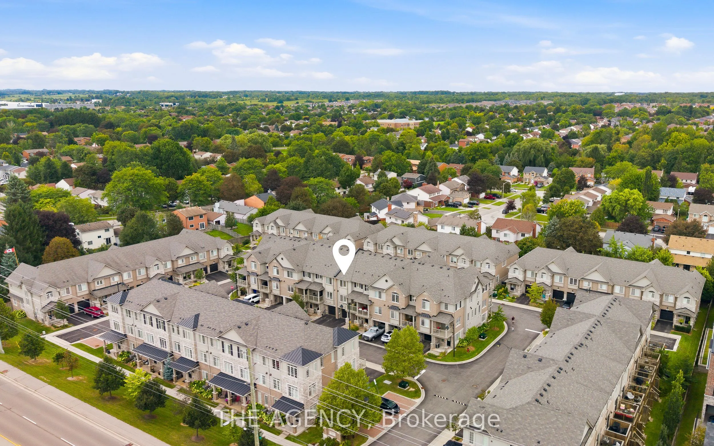 215 Dundas Street E #19