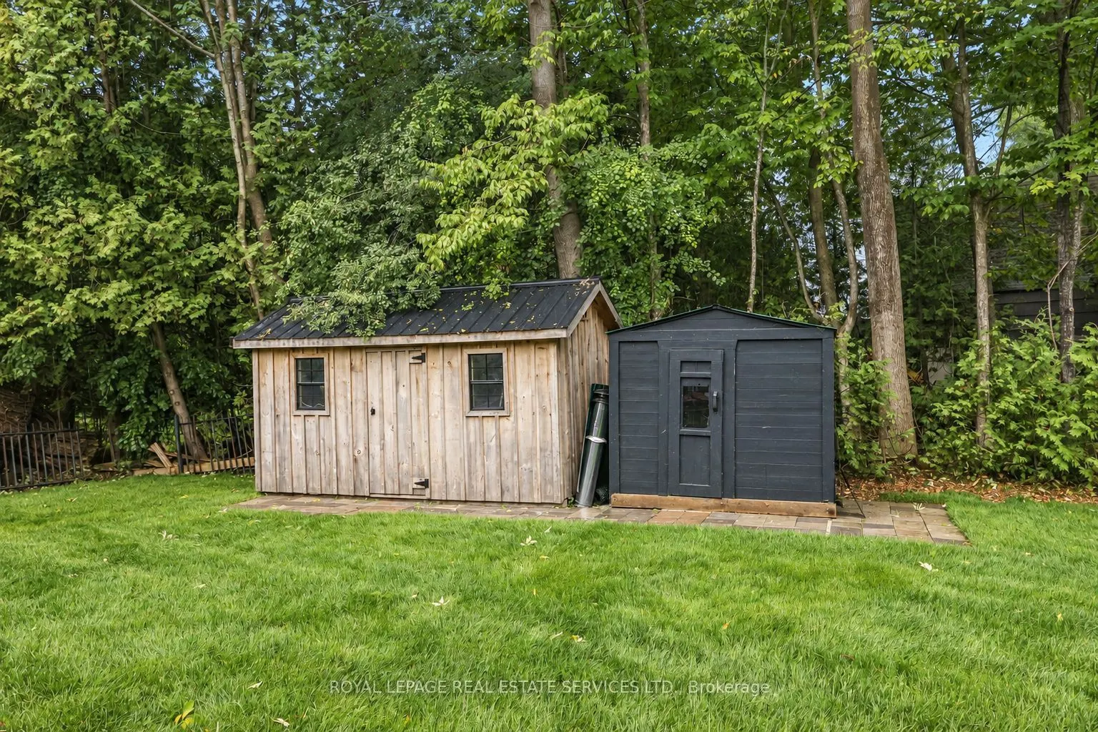 122 Algonquin Drive